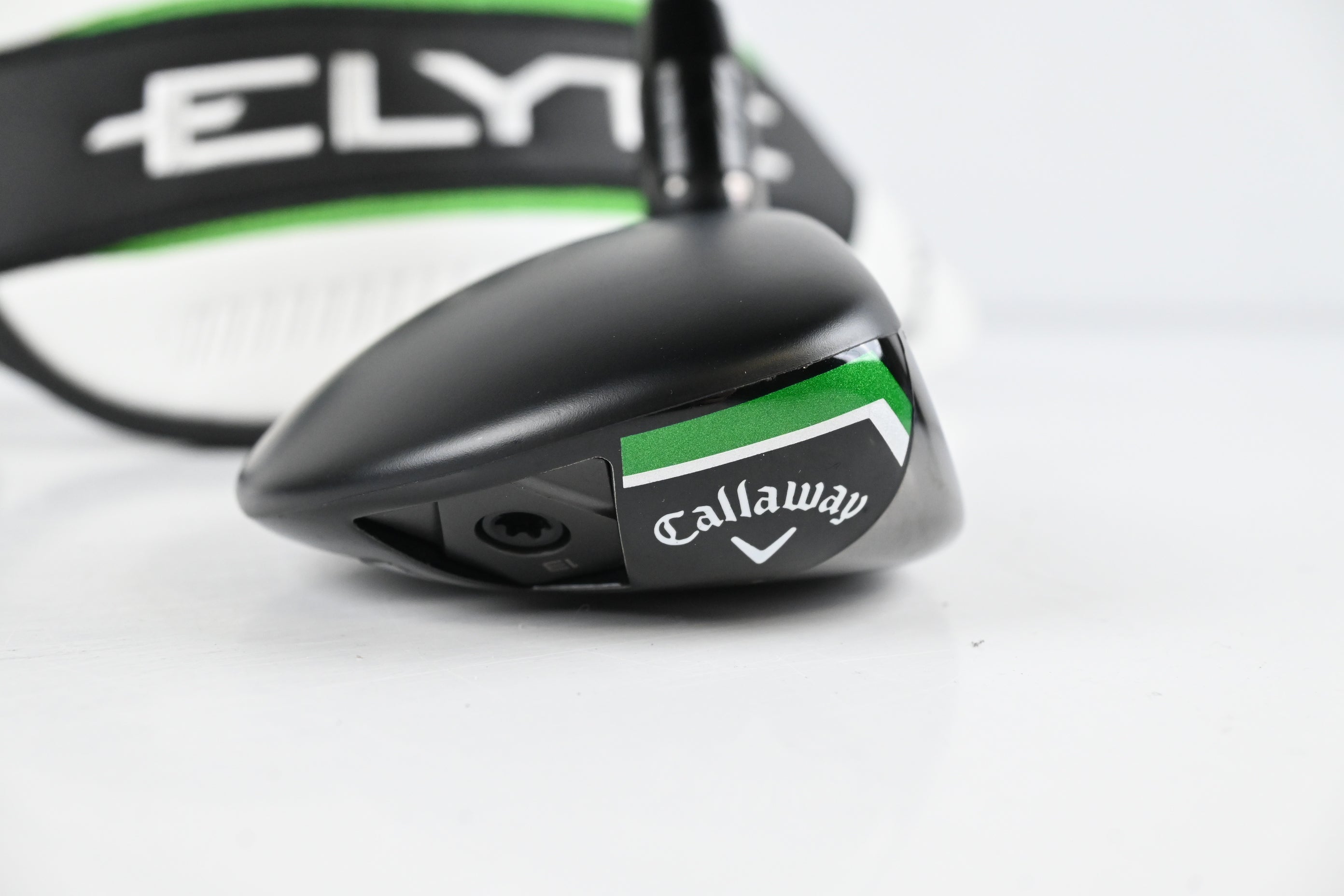 Callaway Elyte #4 Hybrid / 22 Degree / Senior Flex Vanquish 5 Shaft
