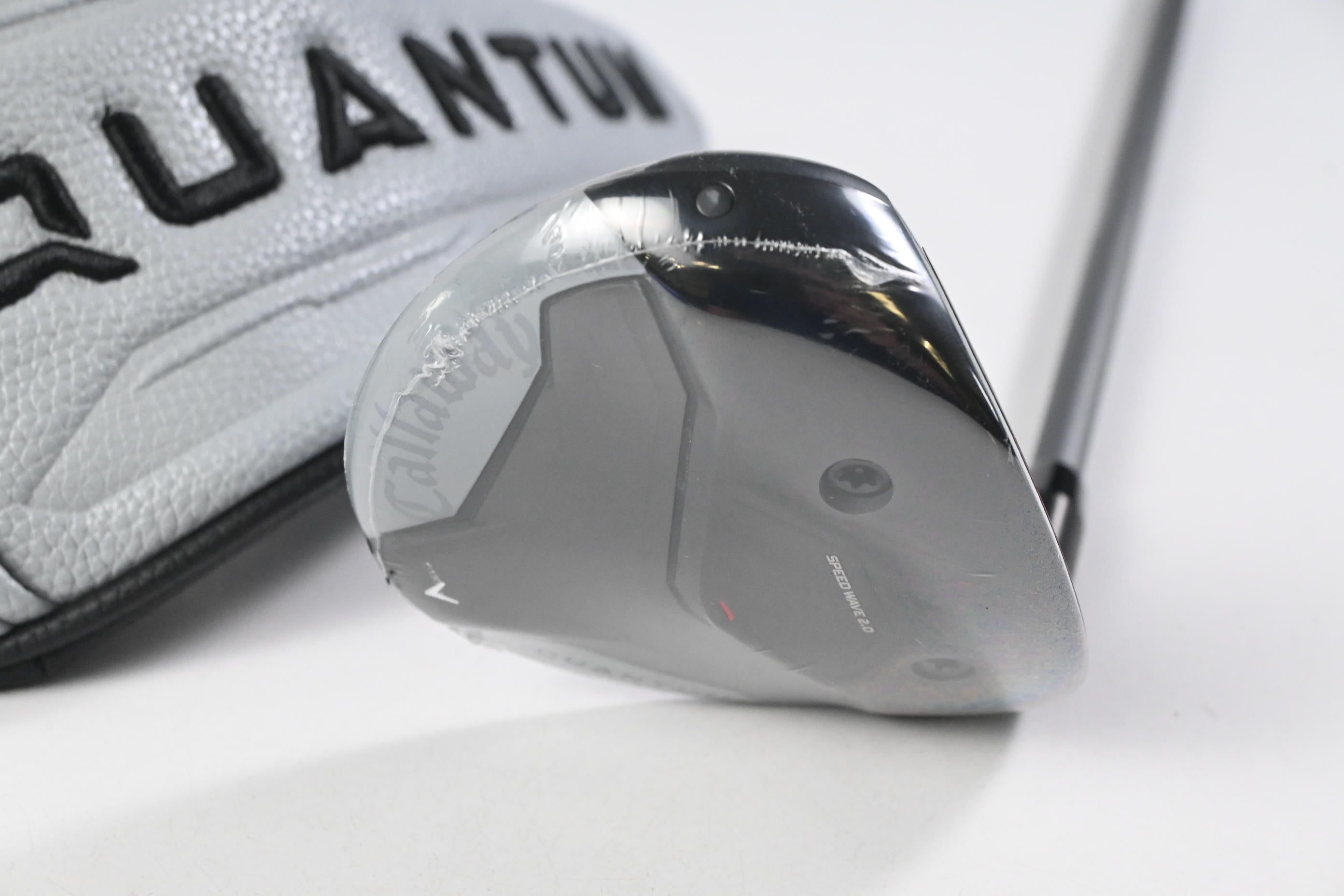 Callaway Quantum Max #7 Wood / 21 Degree / Stiff Flex Denali Frost Silver 60