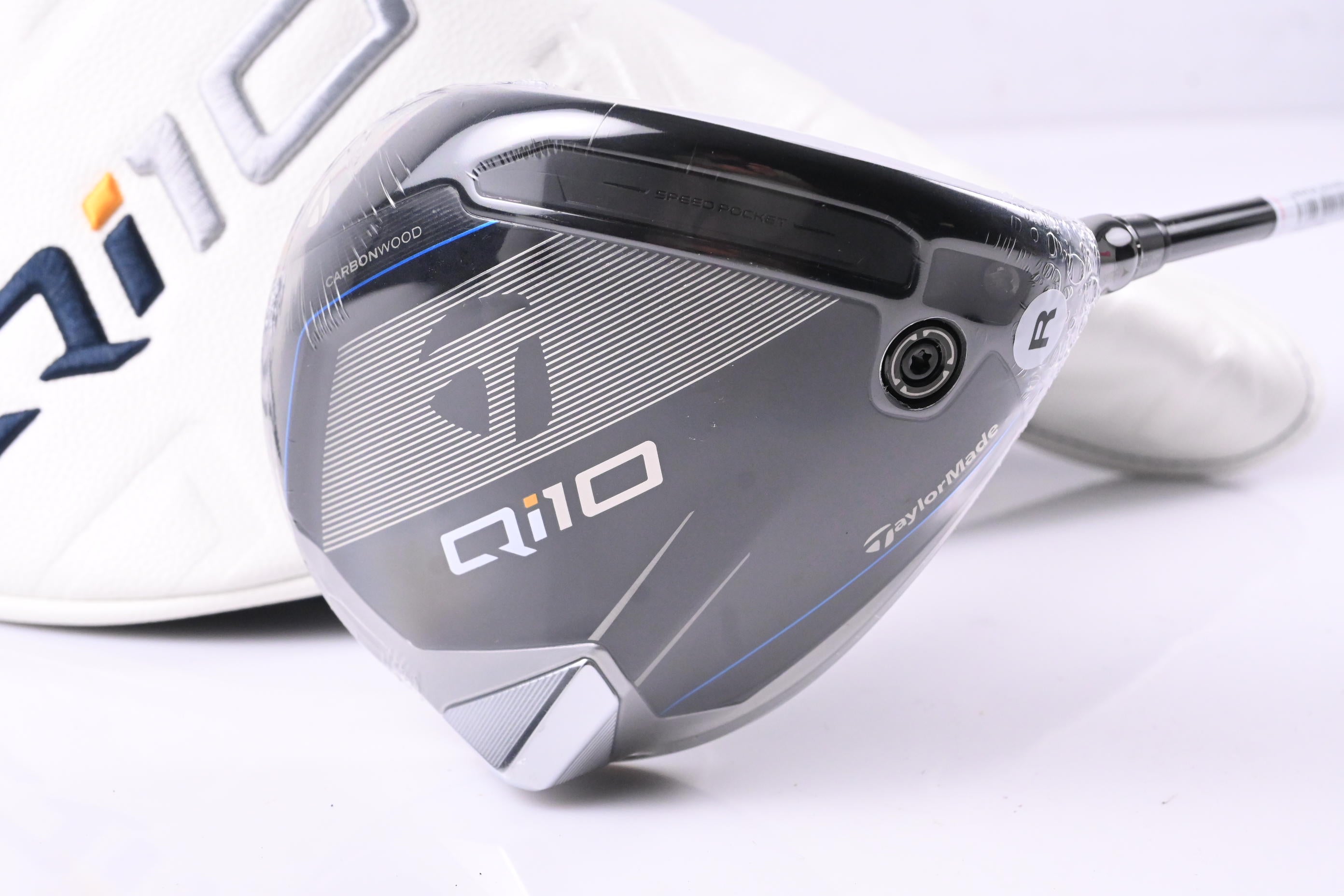 Taylormade Qi10 Driver / 10.5 Degree / Regular Flex Fujikura Ventus TR Blue 5