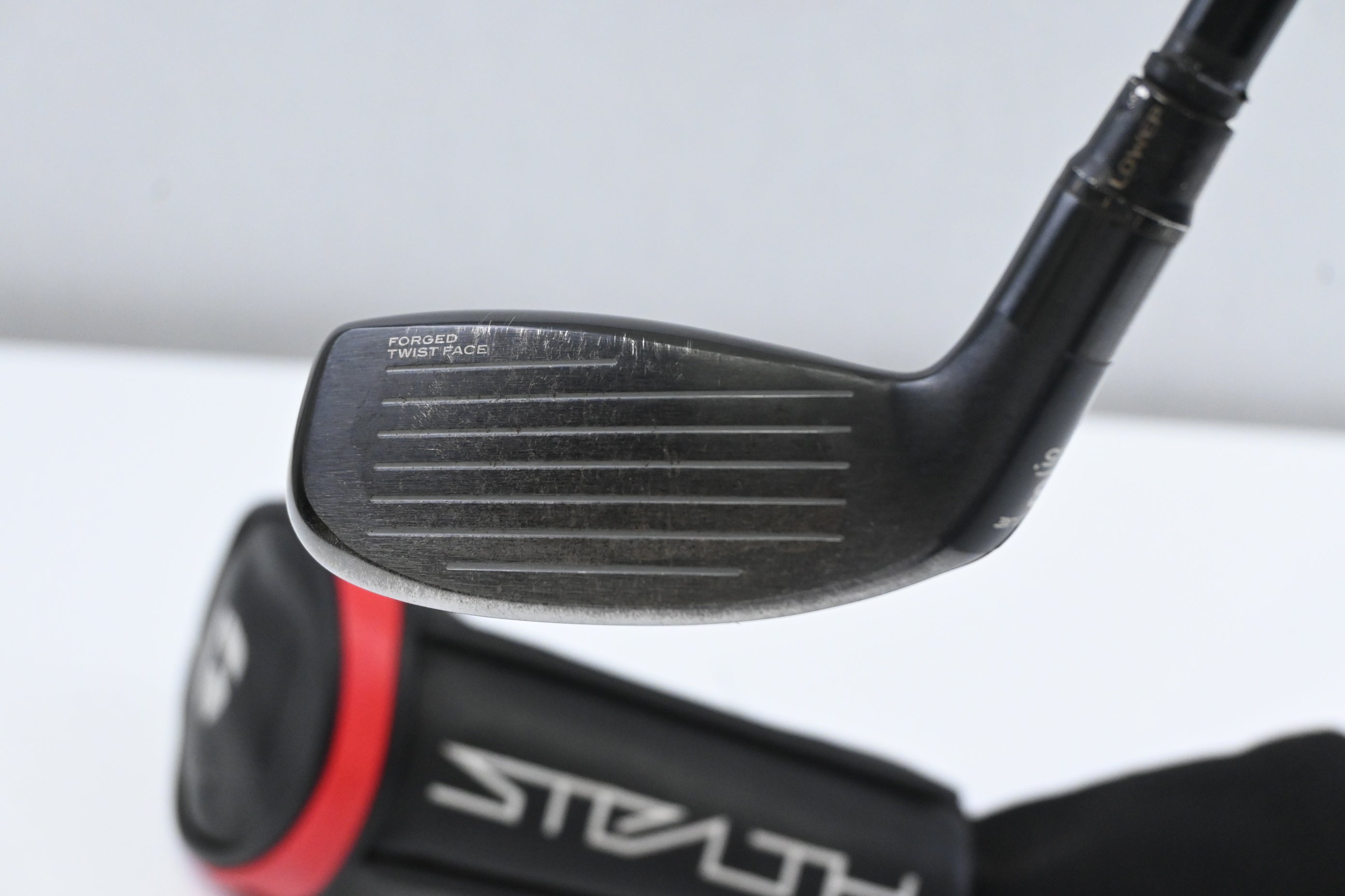 Taylormade Stealth Plus #3 Hybrid / 19.5 Degree / Regular Flex Tensei AV Blue 70