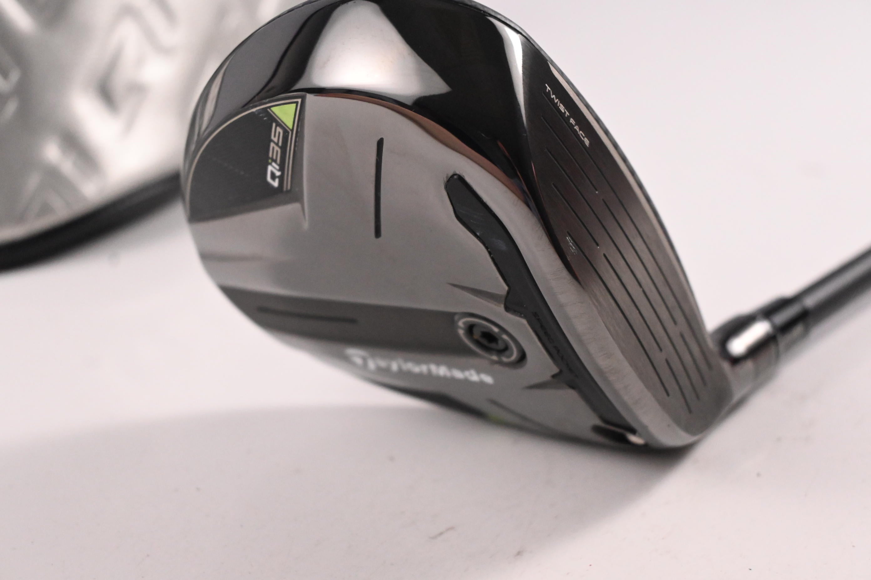 Taylormade Qi35 #3 Wood / 15 Degree / Regular Flex Ventus Blue 5 Shaft