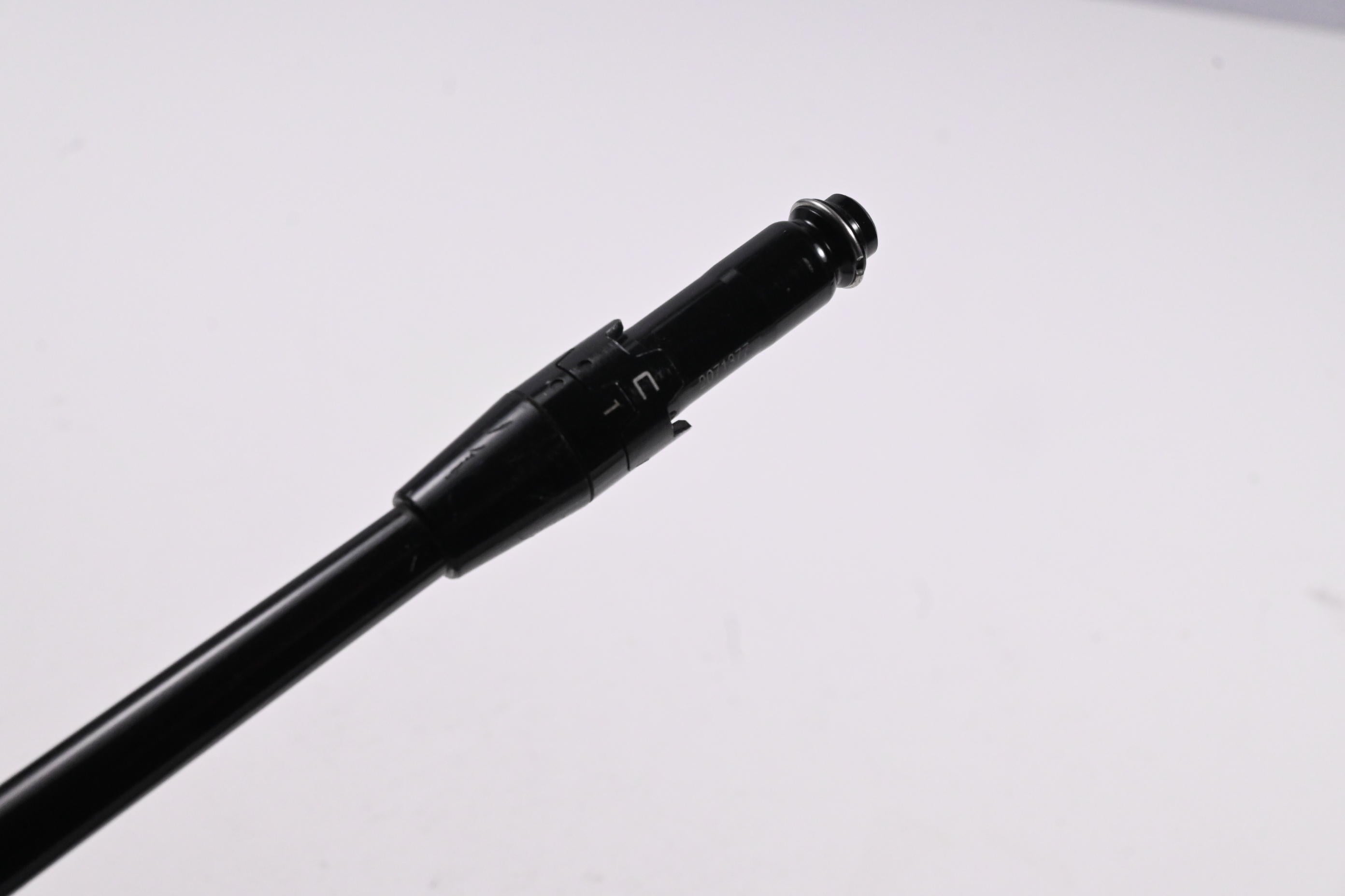 Graphite Design Tour AD VF-5 Driver Shaft / Stiff Flex / Titleist