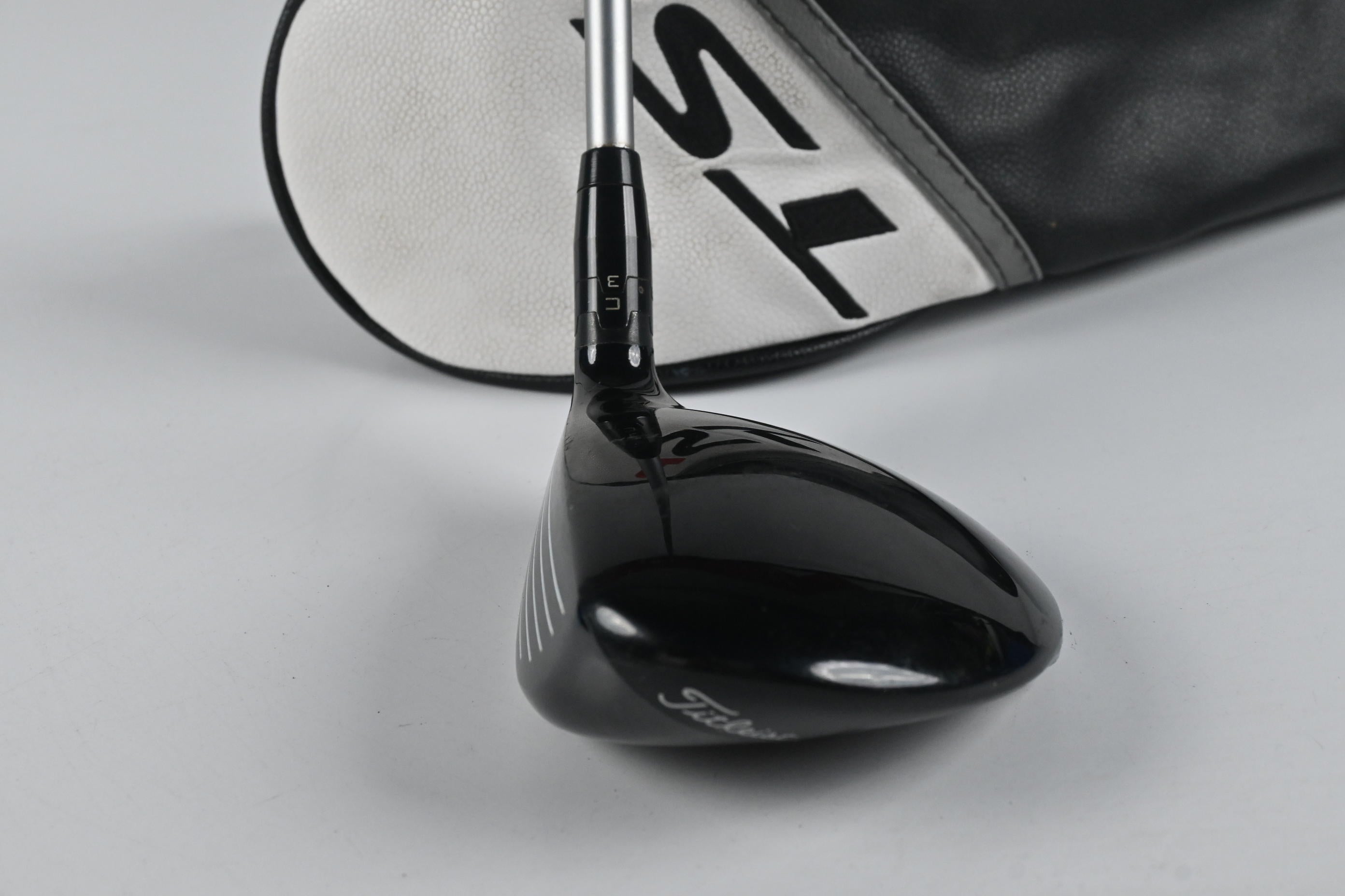 Left Hand Titleist TSR2 #3 Wood / 15 Degree / Senior Flex MMT Silver 40 Shaft