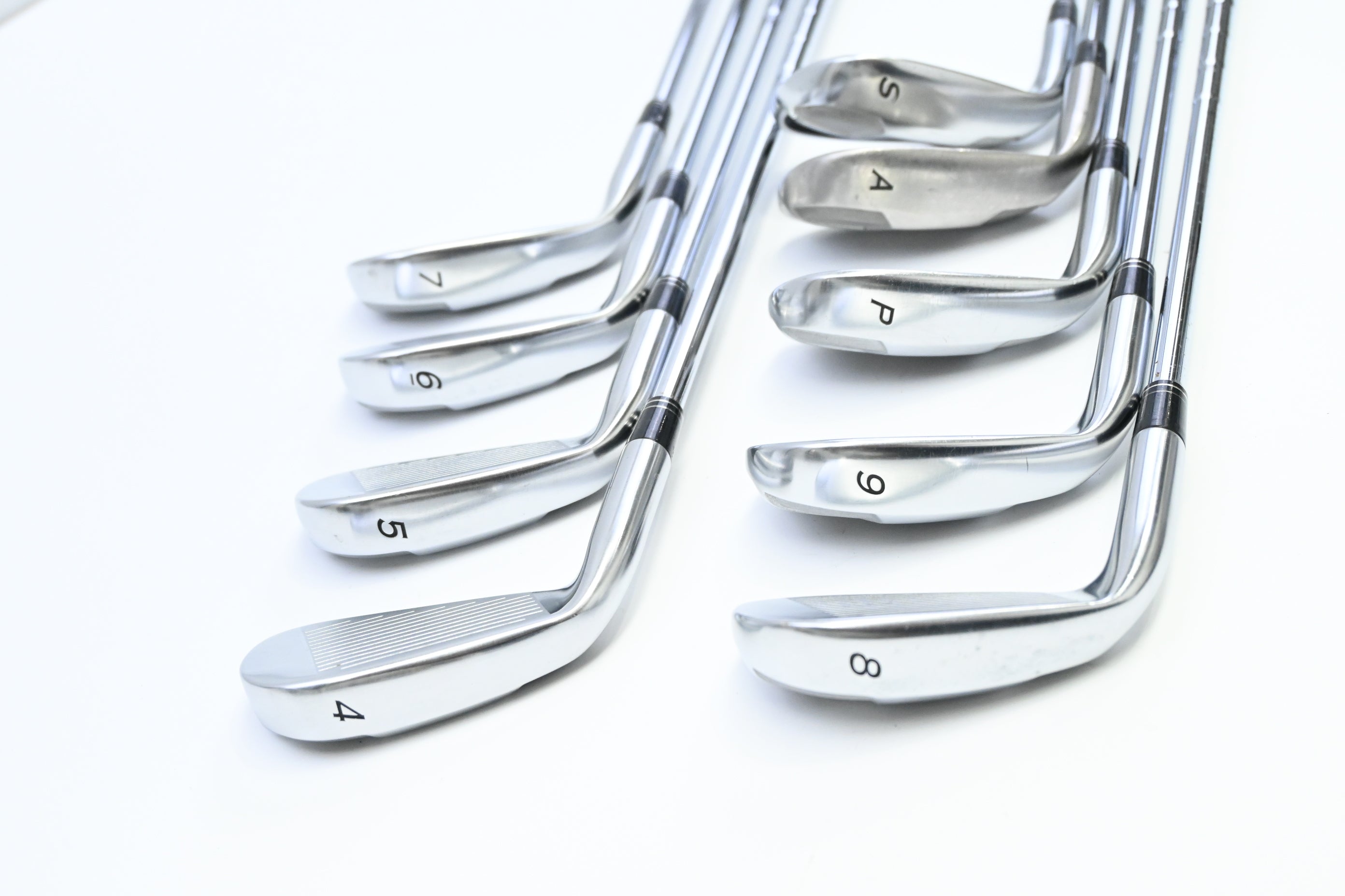 Taylormade Tour Burner Irons / 4-PW+AW+SW / Regular Flex Steel Shafts