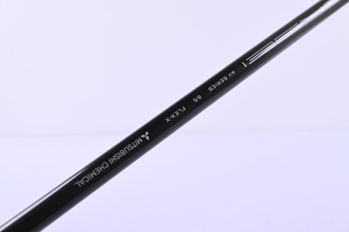Titleist TSi3 Driver / 8 Degree / X-Flex Tensei AV Raw White 65 Shaft