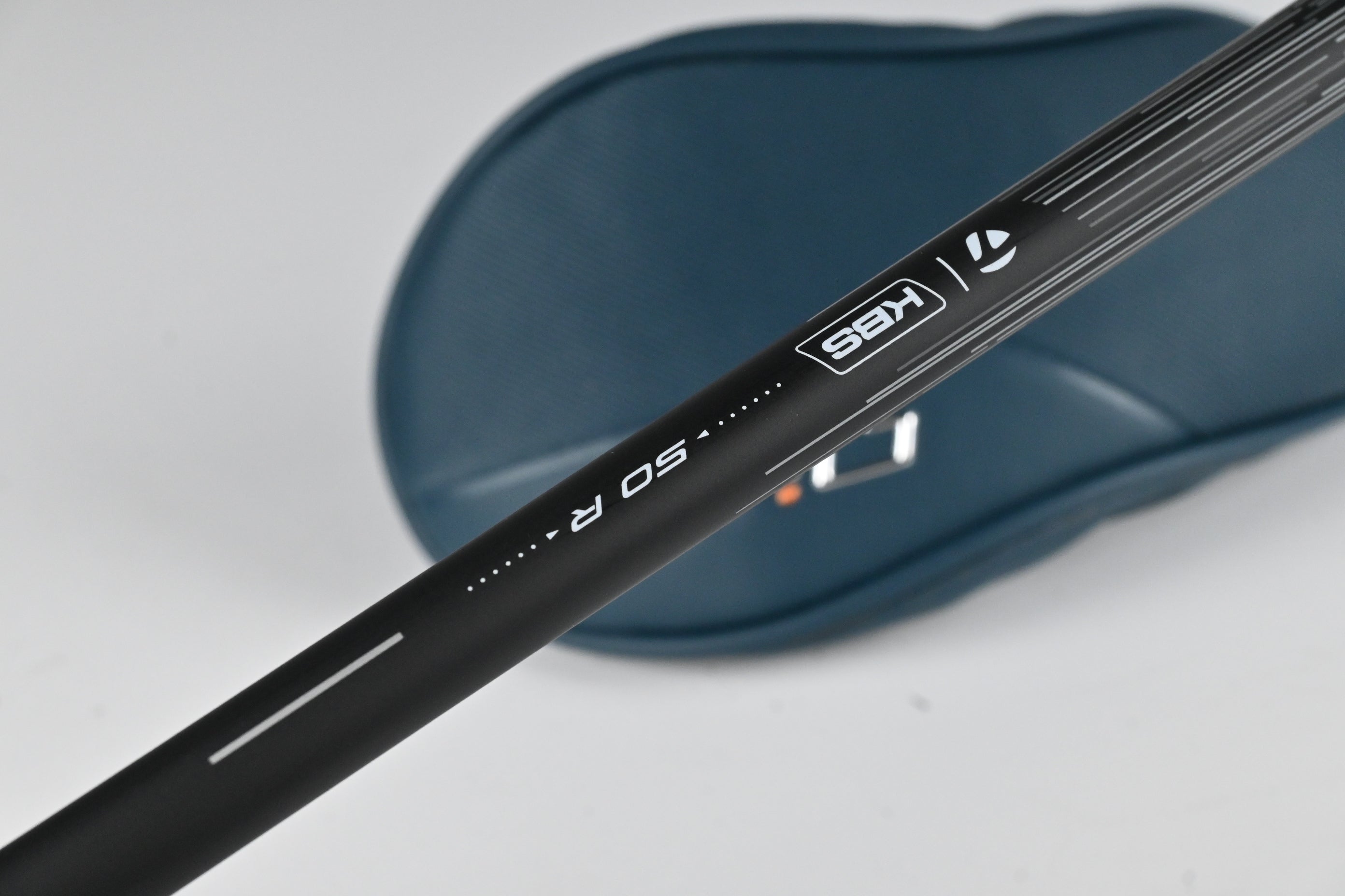 Taylormade Qi4D Max #4 Hybrid / 23 Degree / Regular Flex KBS Reax 50 Shaft