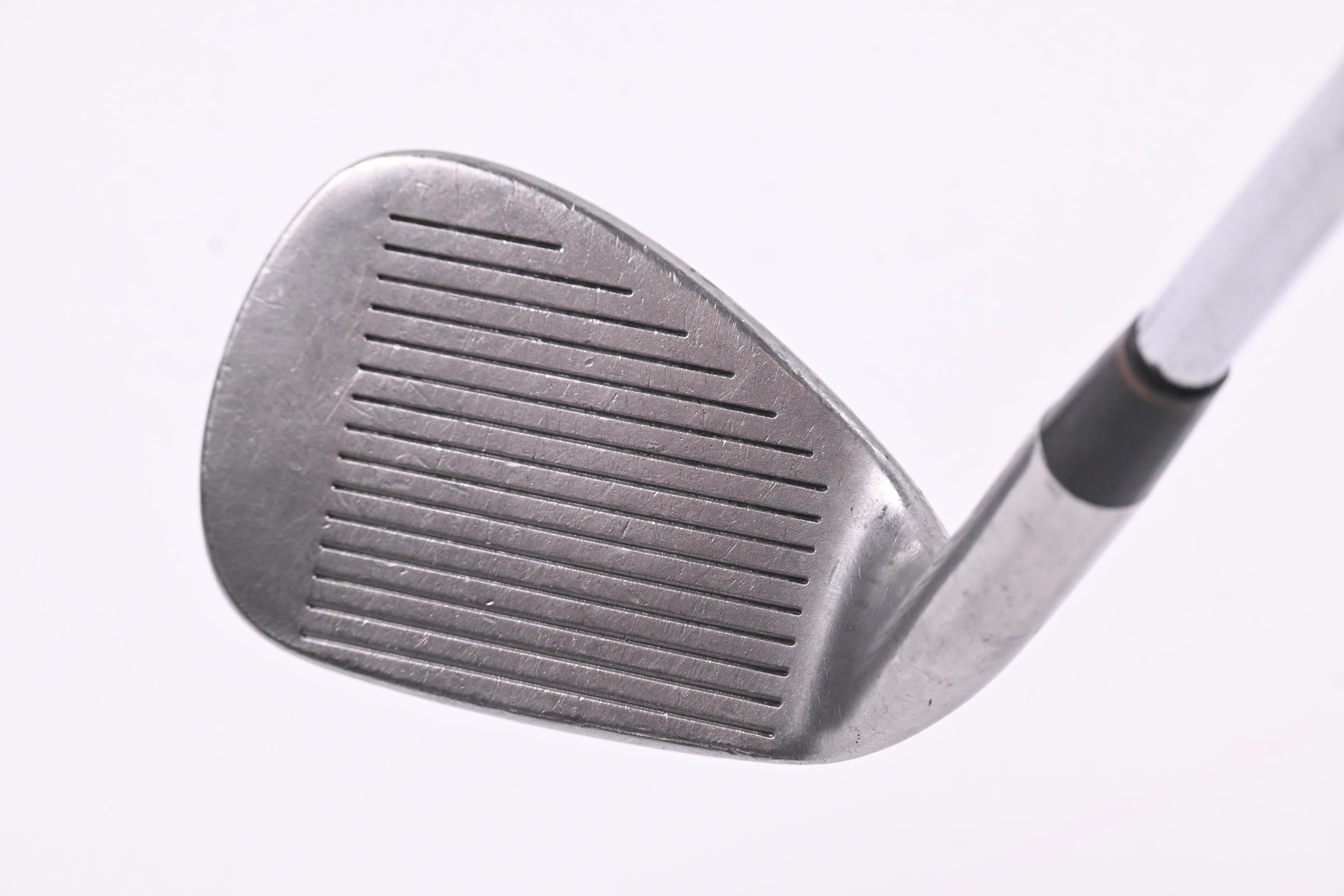 Titleist DCI 962 Sand Wedge / 56 Degree / Stiff Flex True Temper Dynamic Gold
