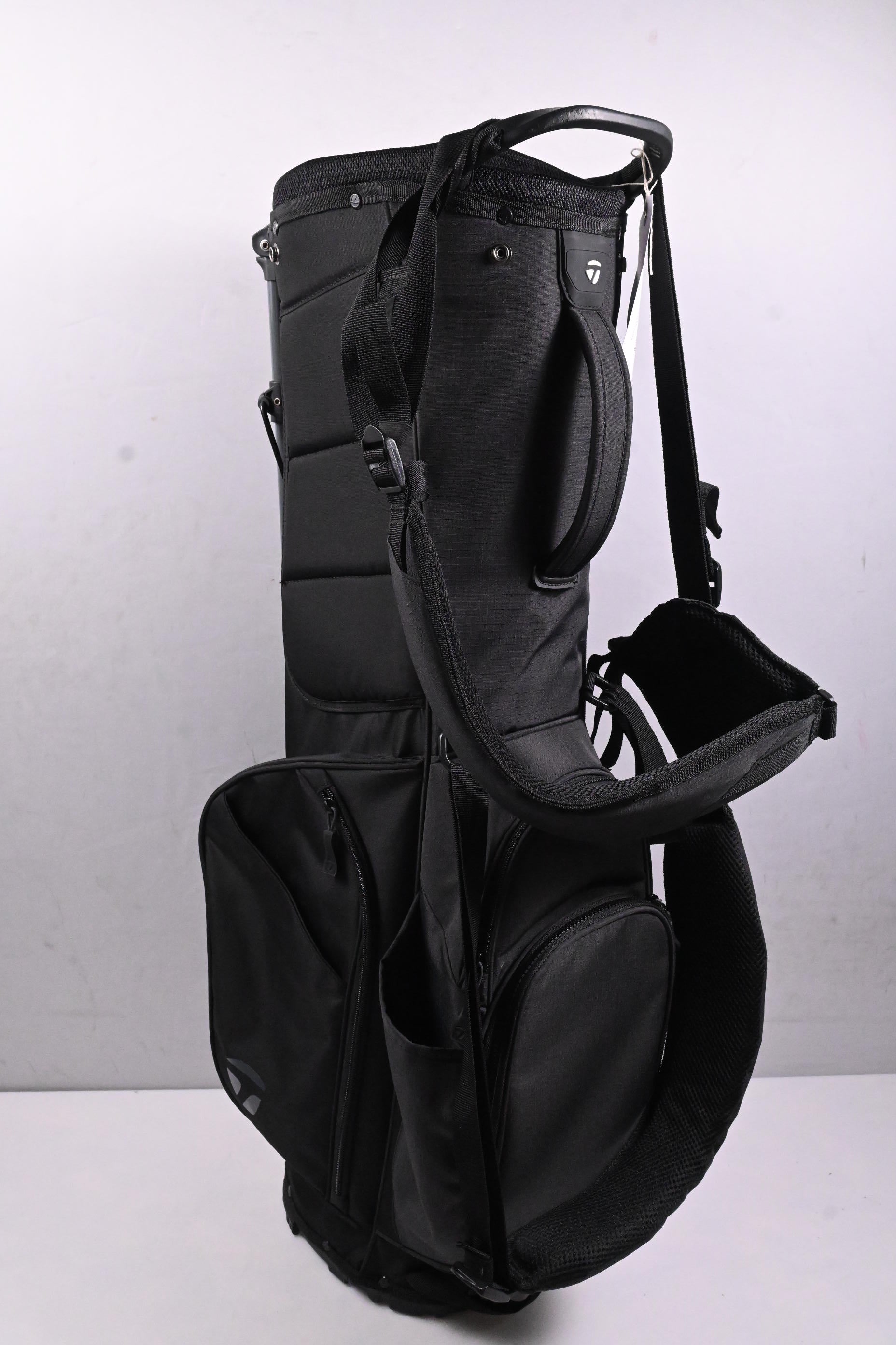 Taylormade Flex Tech Stand Bag / 4-Way Divider / Black