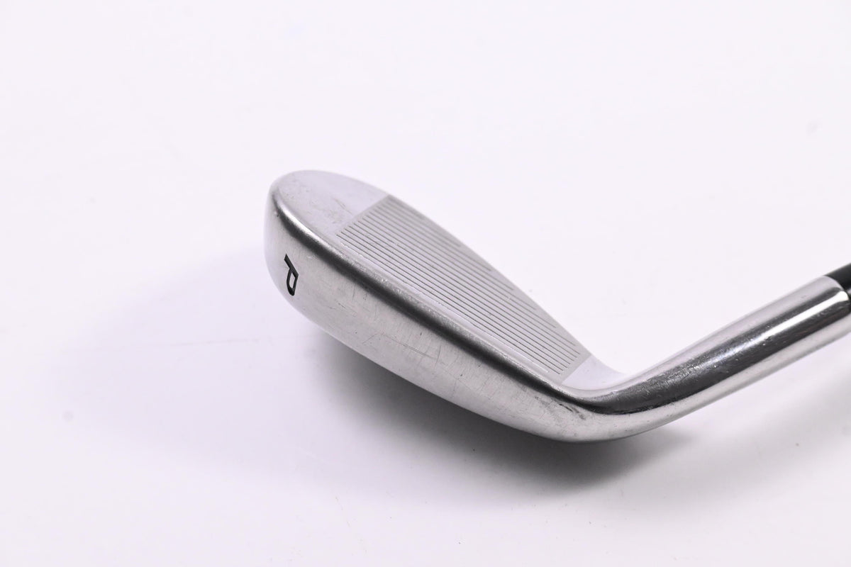 Taylormade M2 2019 Pitching Wedge / 43.5 Degree / Regular Flex Steel Shaft