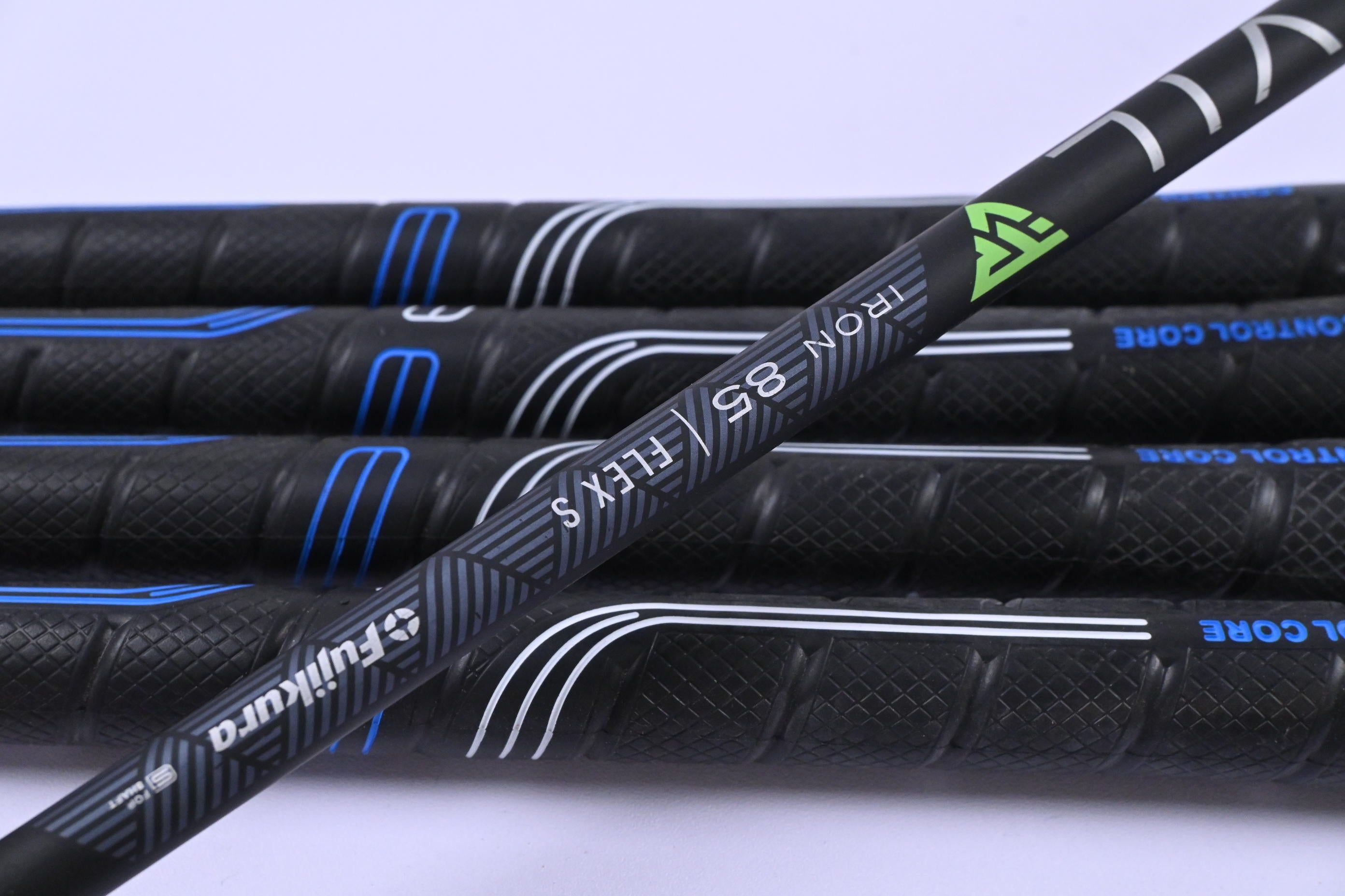 Left Hand Taylormade P770 2024 Irons / 6-PW / Stiff Flex Fujikura Travil 85