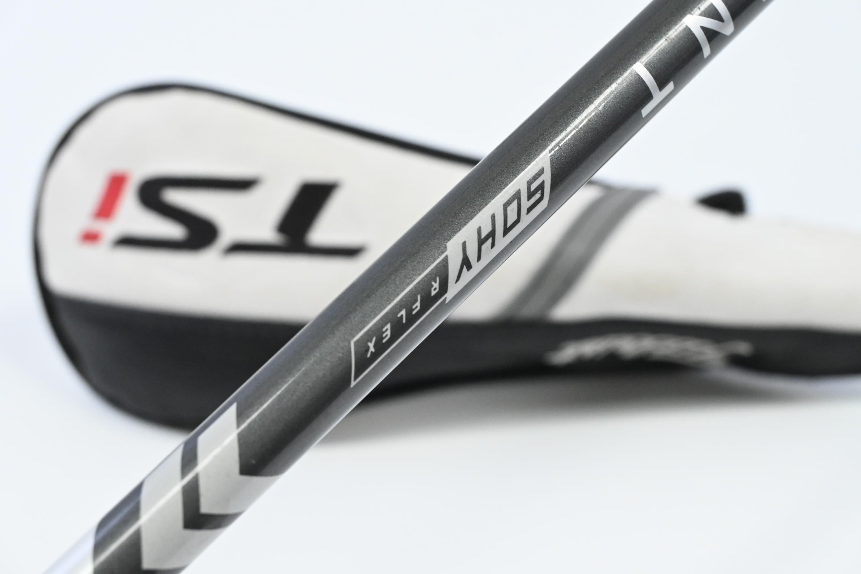 Titleist TSi1 #5 Hybrid / 23 Degree / Regular Flex Aldila Ascent Ultralight 50