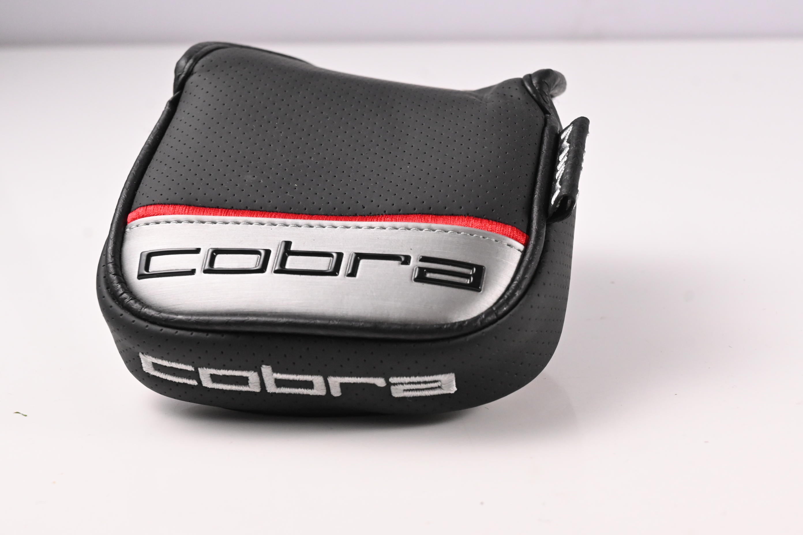 Cobra MIM Nova Putter / 34 Inch
