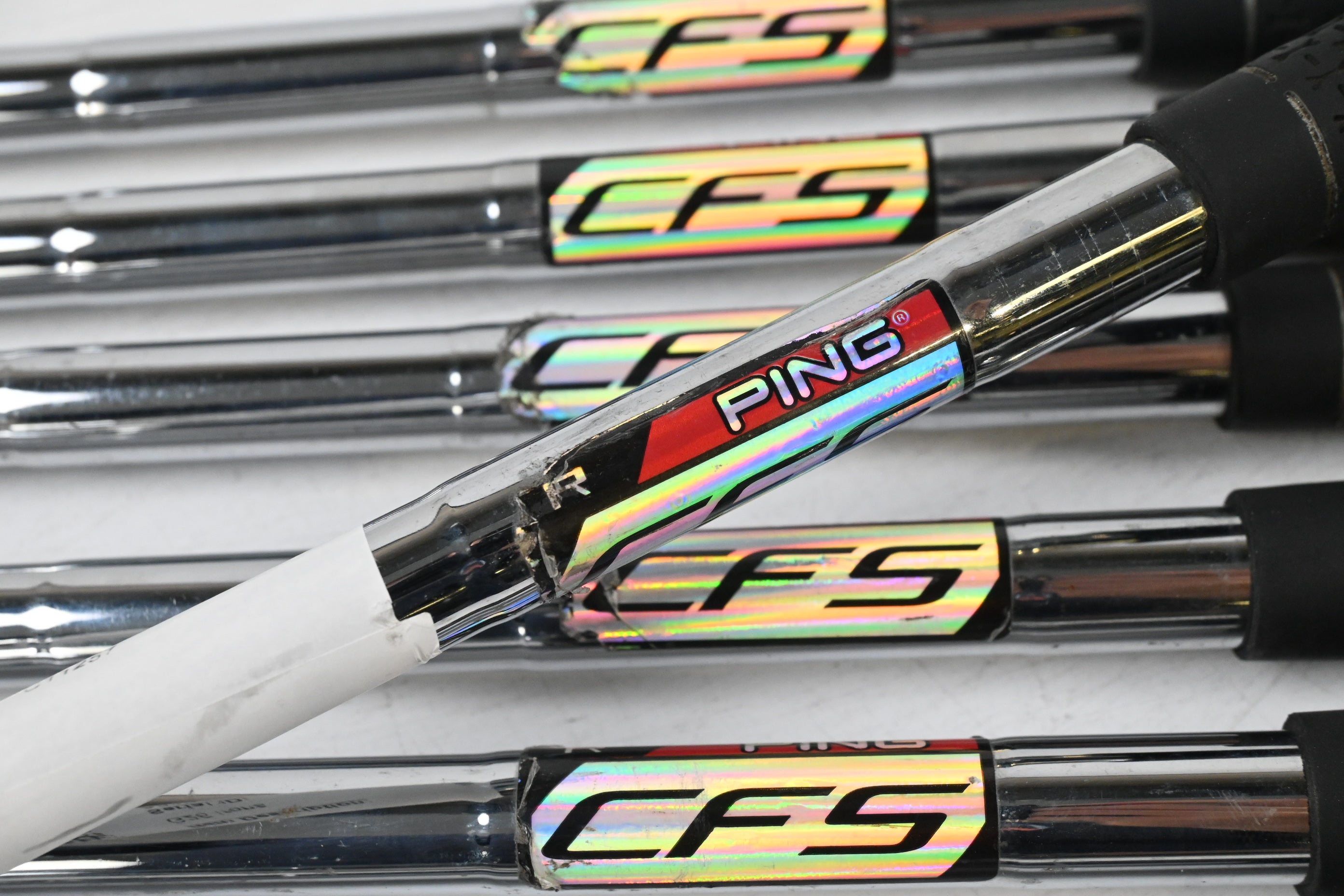 Ping G25 Irons / 4-PW / Black Dot / Regular Flex Ping CFS Shafts