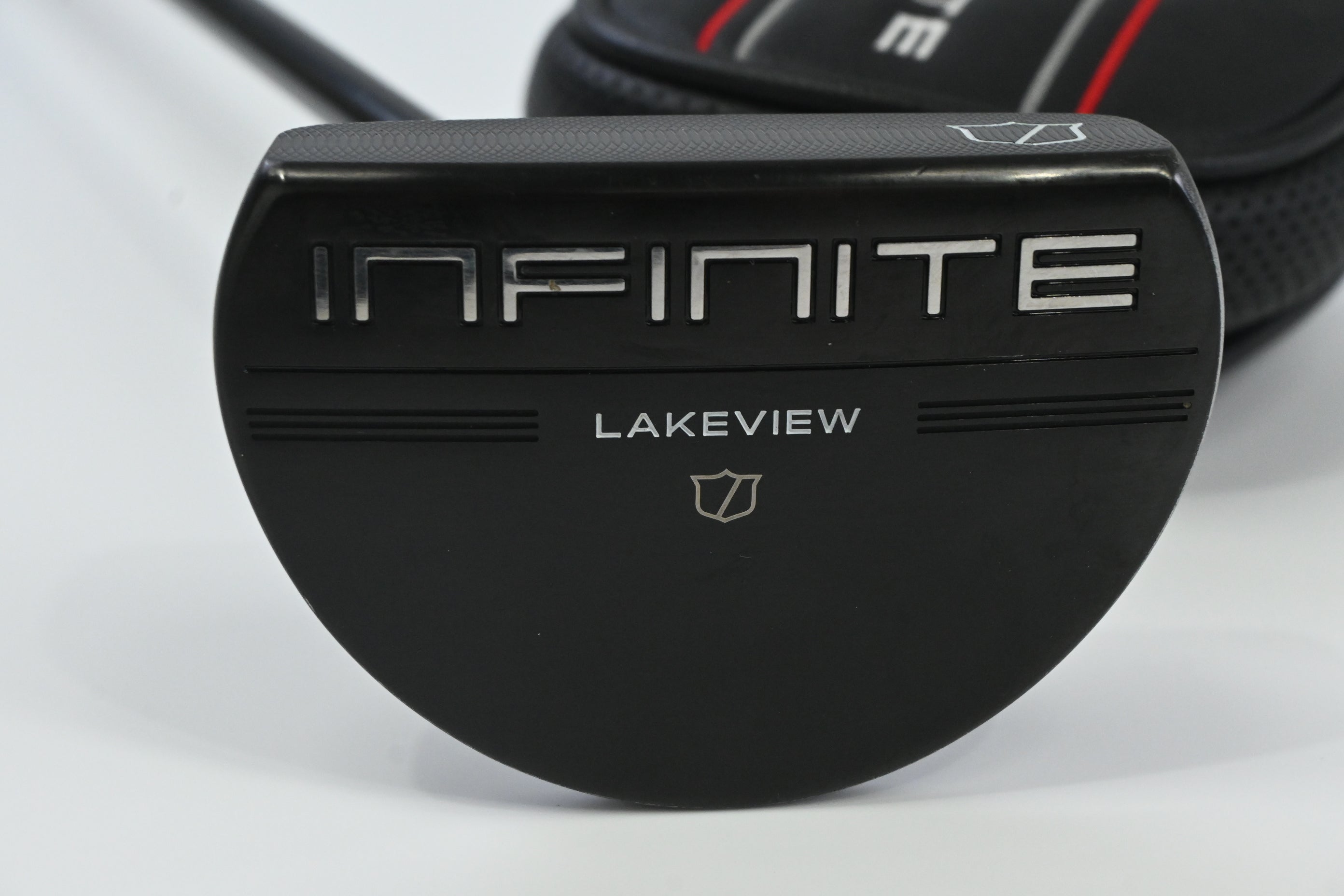 Left Hand Wilson Infinite Zero Torque Lakeview Putter / 34 Inch