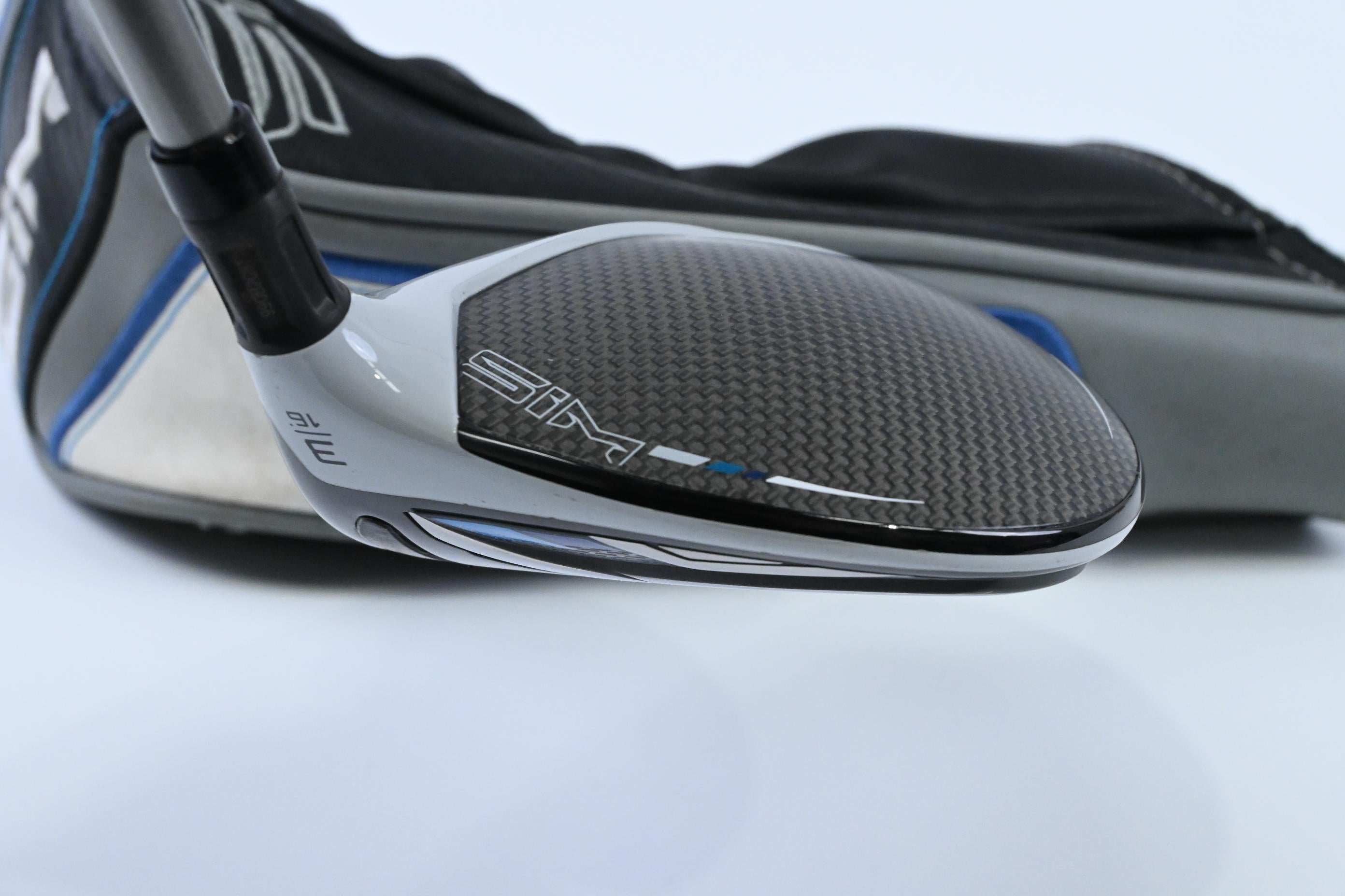 Taylormade SIM2 Max D #3 Wood / 16 Degree / Regular Flex UST Helium 5 Shaft