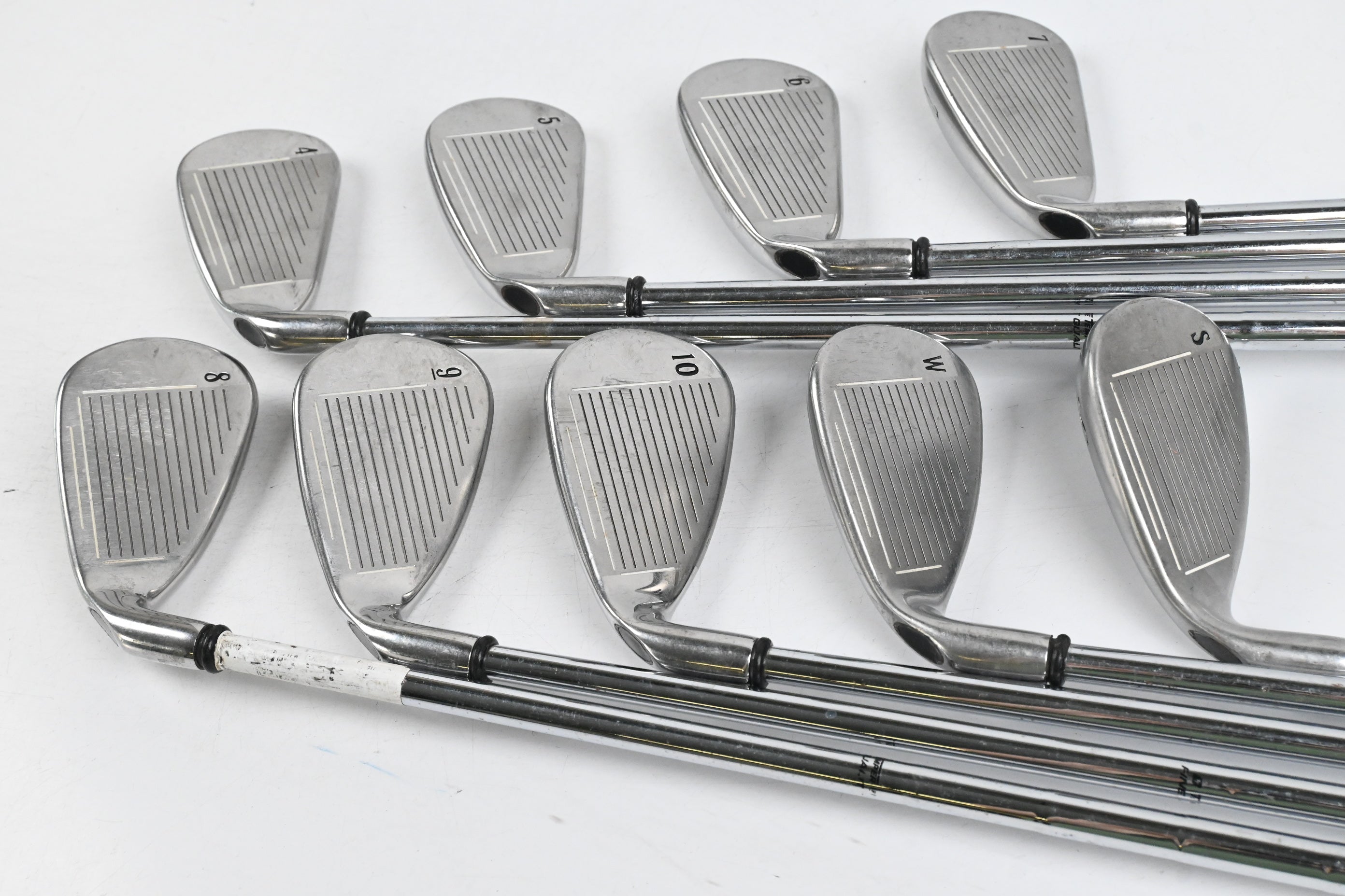 Callaway Big Bertha 2004 Irons / 4-PW+GW+SW / Uniflex Big Bertha Shafts