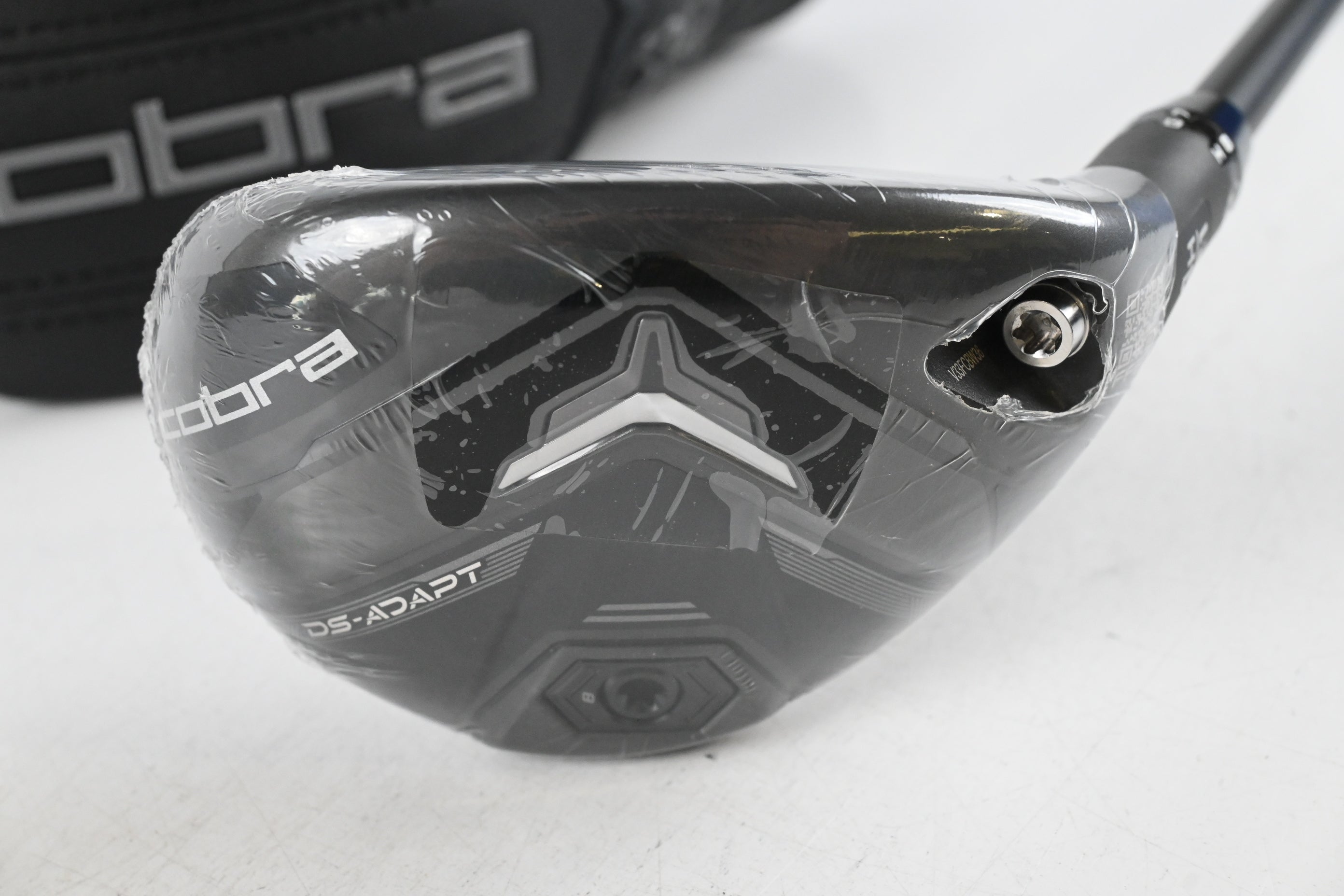 Cobra DS-Adapt #4 Hybrid / 21 Degree / Regular Flex KBS PGI 75 Shaft