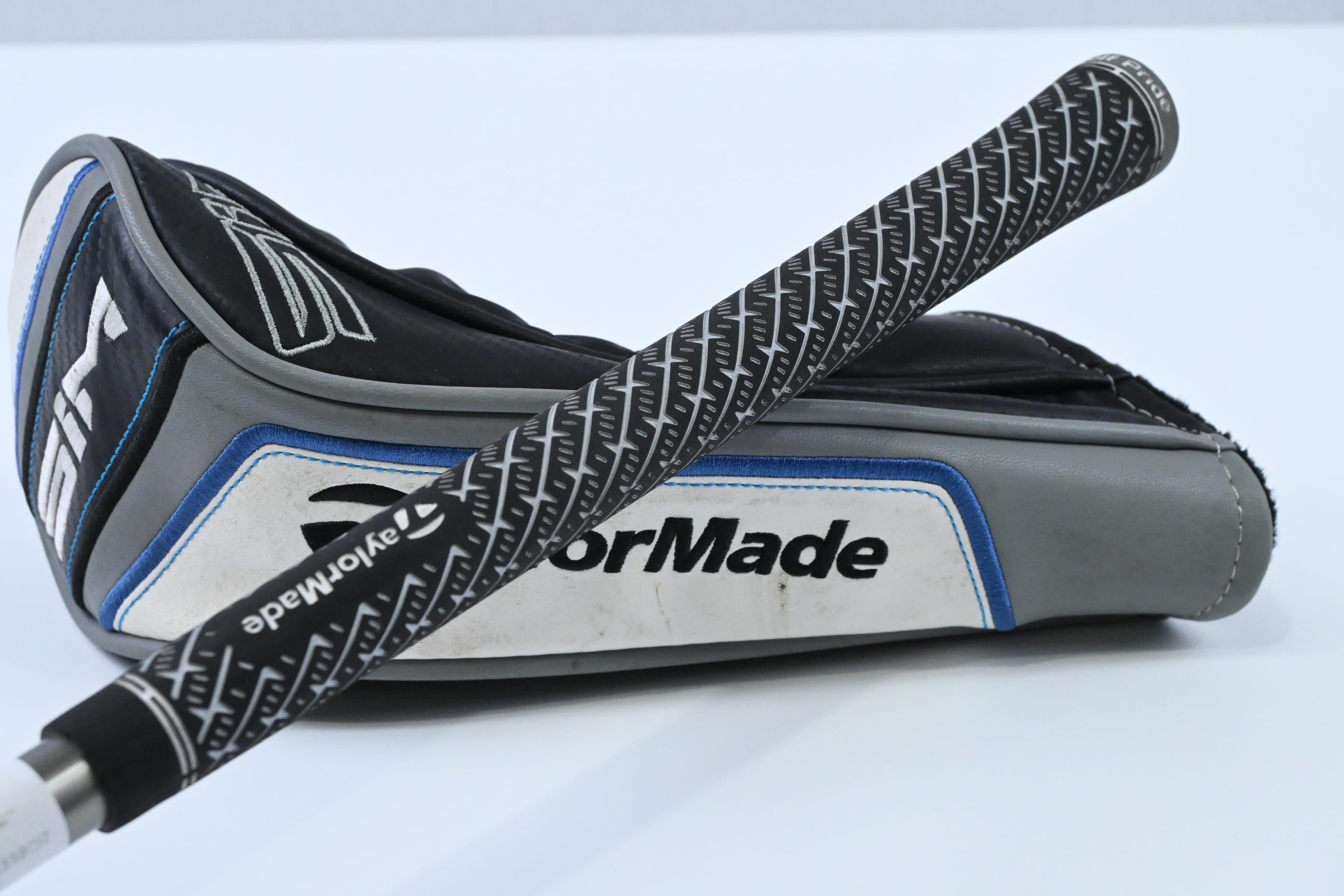 Taylormade SIM2 Max D #3 Wood / 16 Degree / Regular Flex UST Helium 5 Shaft