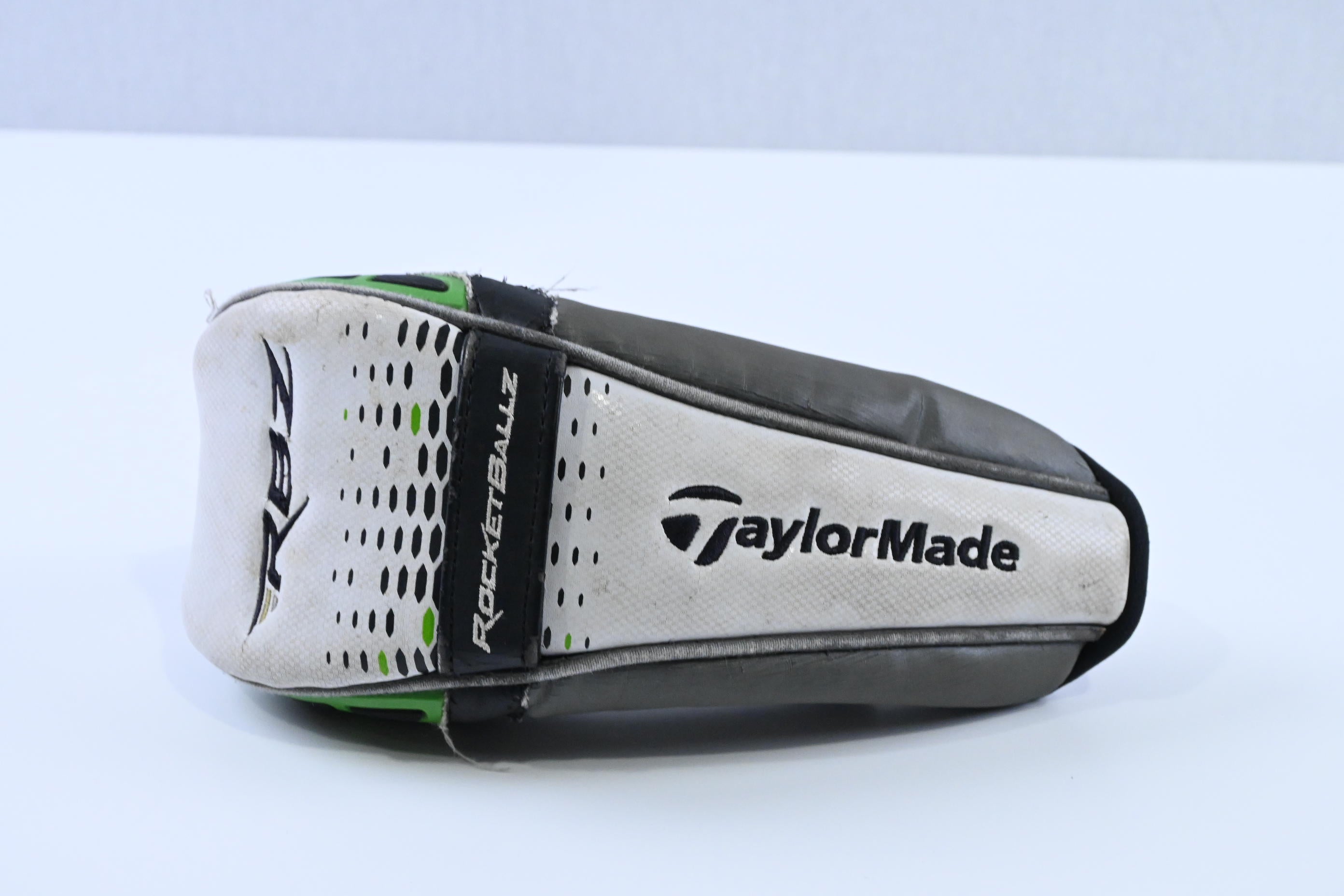Left Hand Taylormade RBZ Tour #4 Hybrid / 21.5 Degree / Regular Flex RBZ 85