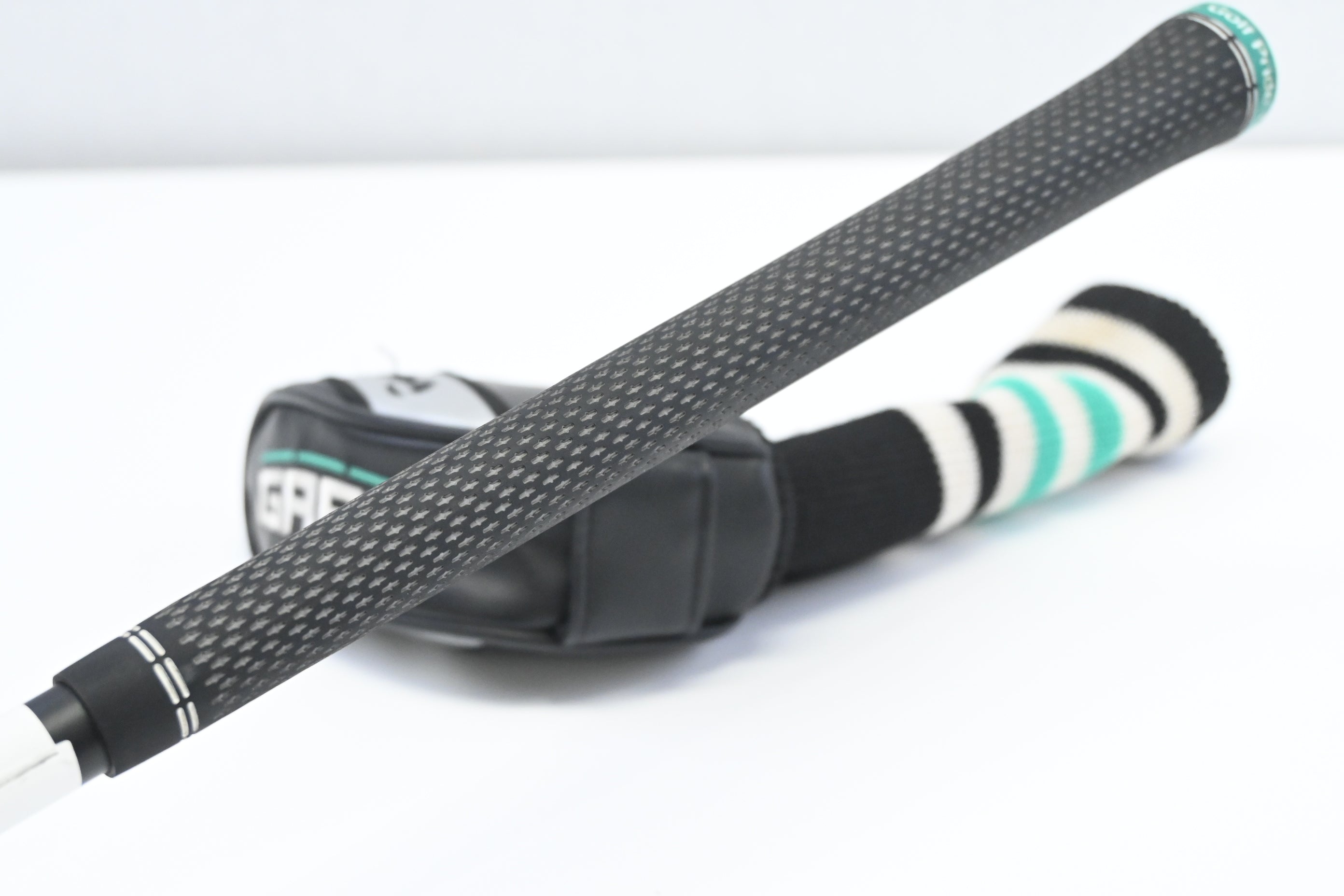 Taylormade GAPR Hi #3 Hybrid / 19 Degree / Stiff Flex KBS Hybrid 80 Shaft
