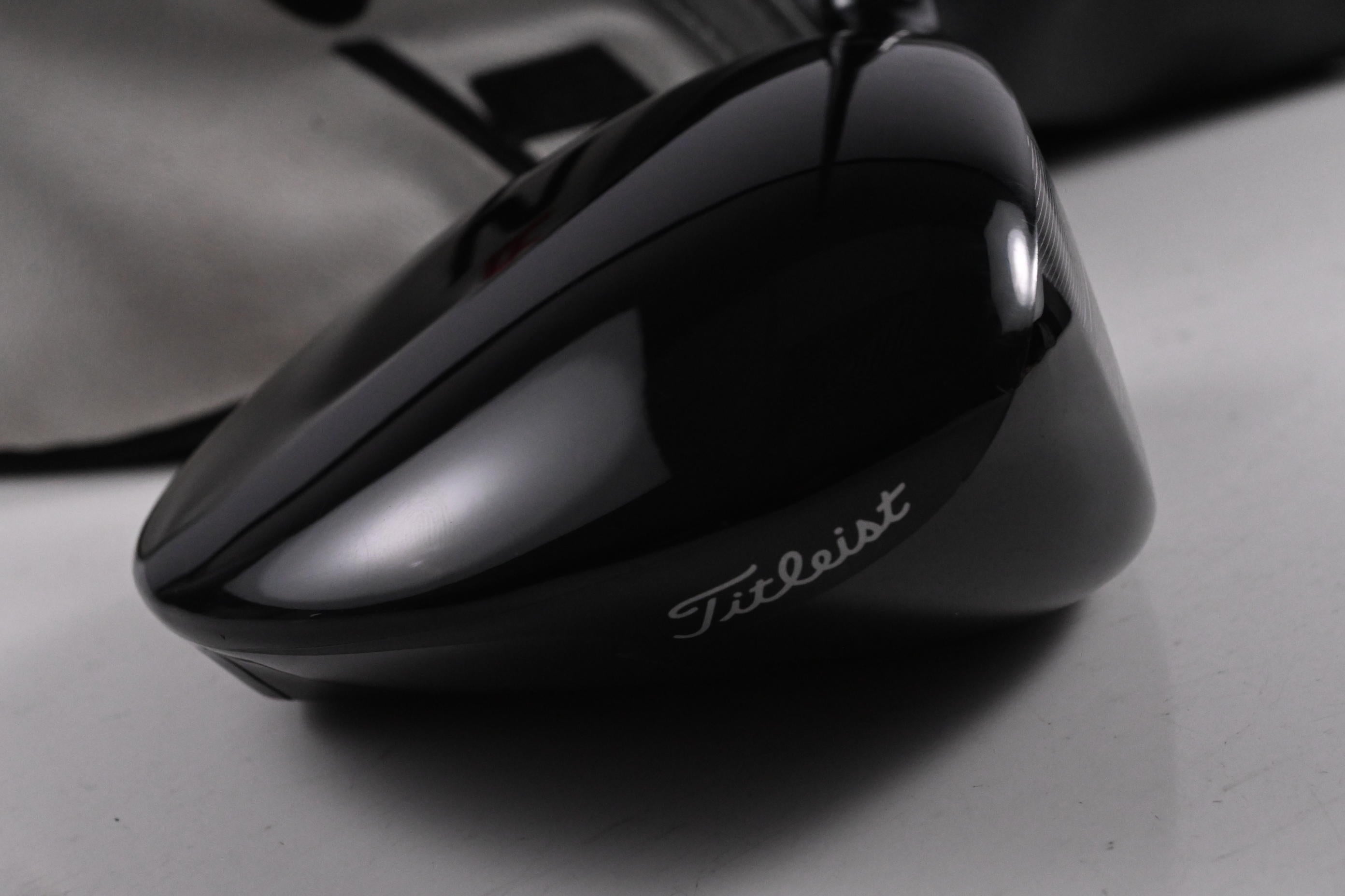 Titleist TSR2 Driver / 9 Degree / Regular Flex Tensei 1K Blue 55 Shaft