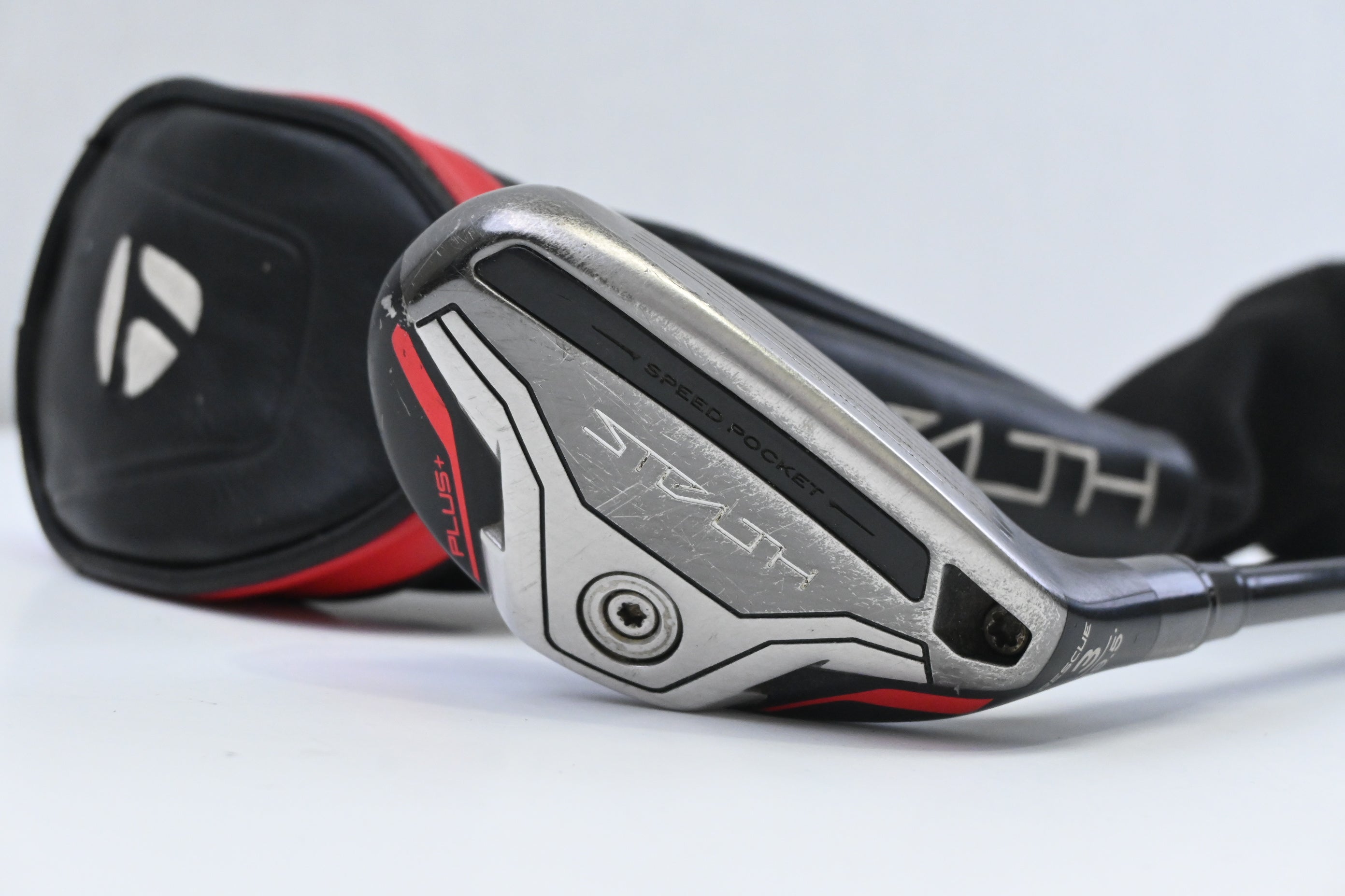 Taylormade Stealth Plus #3 Hybrid / 19.5 Degree / Stiff Flex HZRDUS Smoke RDX 80