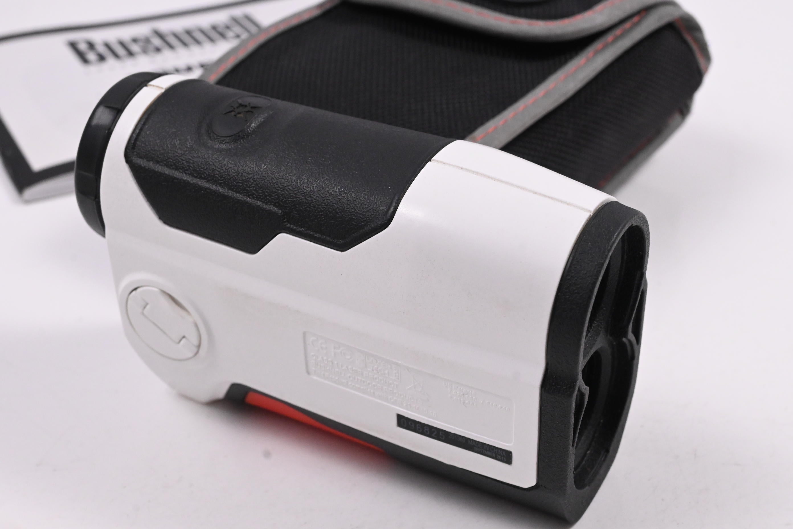 Bushnell Tour V3 / Rangefinder