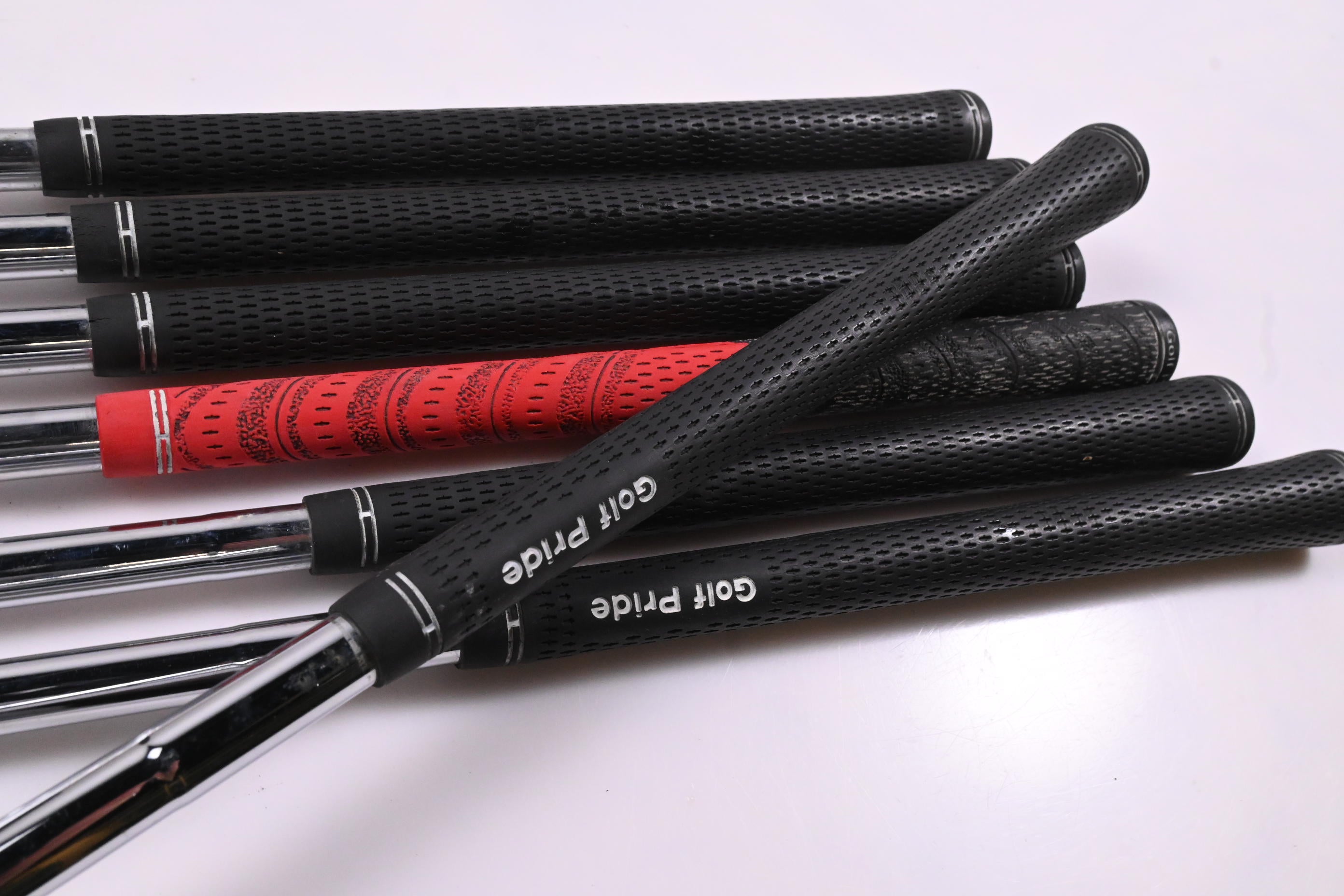 Taylormade SIM Max Irons / 5-PW+GW / Regular Flex Steel Shafts