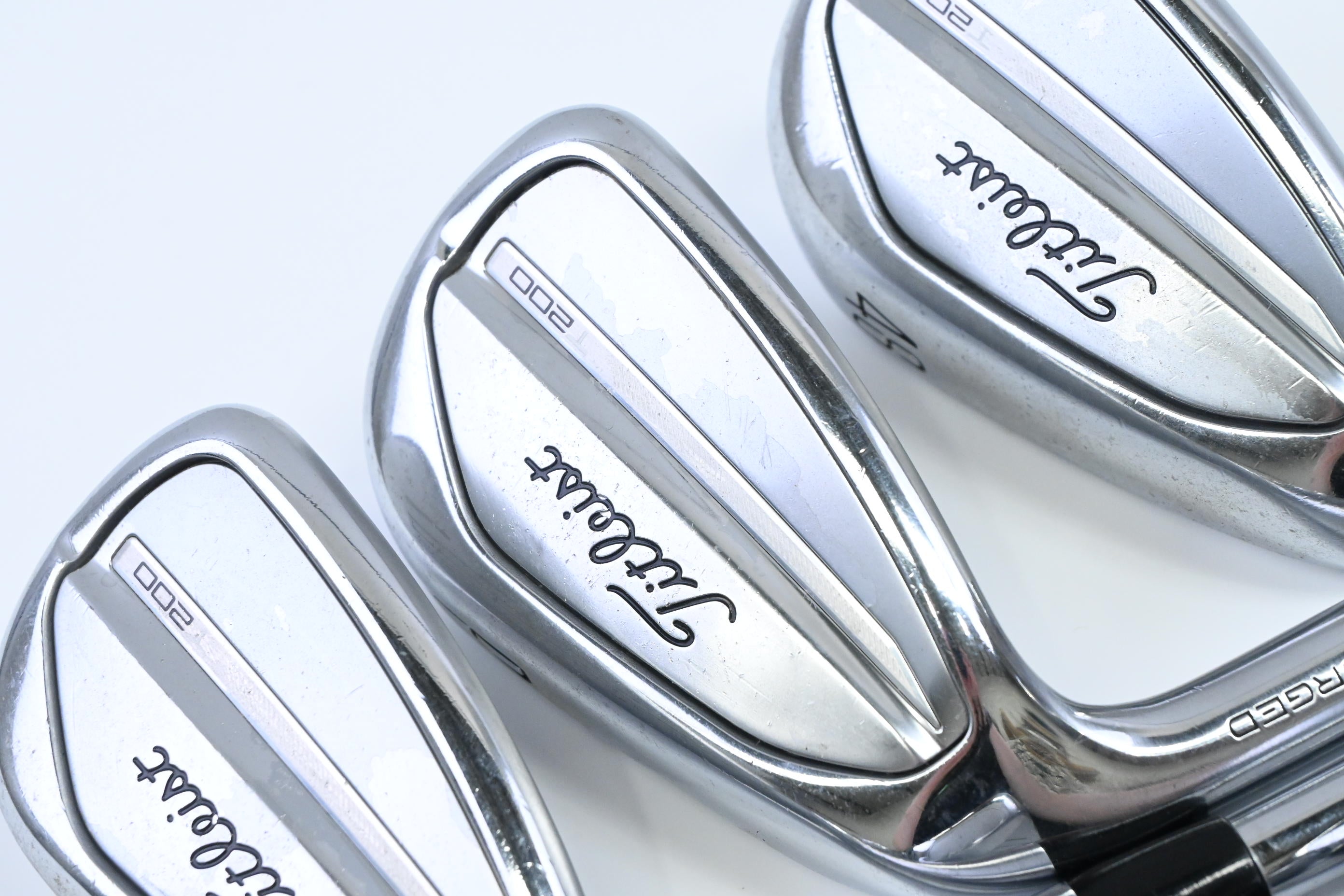 Left Hand Titleist T200 2023 Irons / 5-PW+48° / Regular Flex AMT Tour White R300