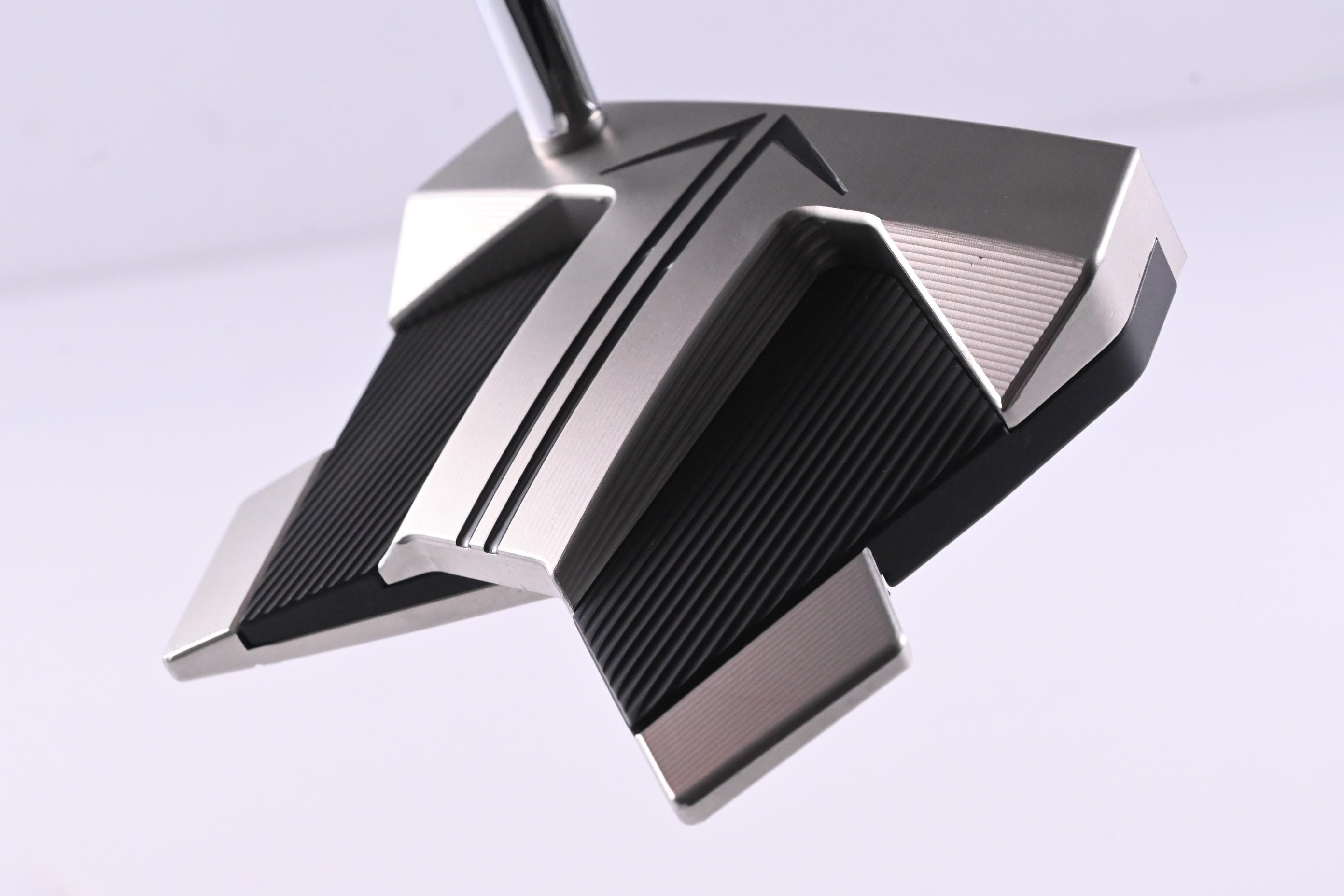 Scotty Cameron 2024 Phantom 11 Putter / 34 Inch