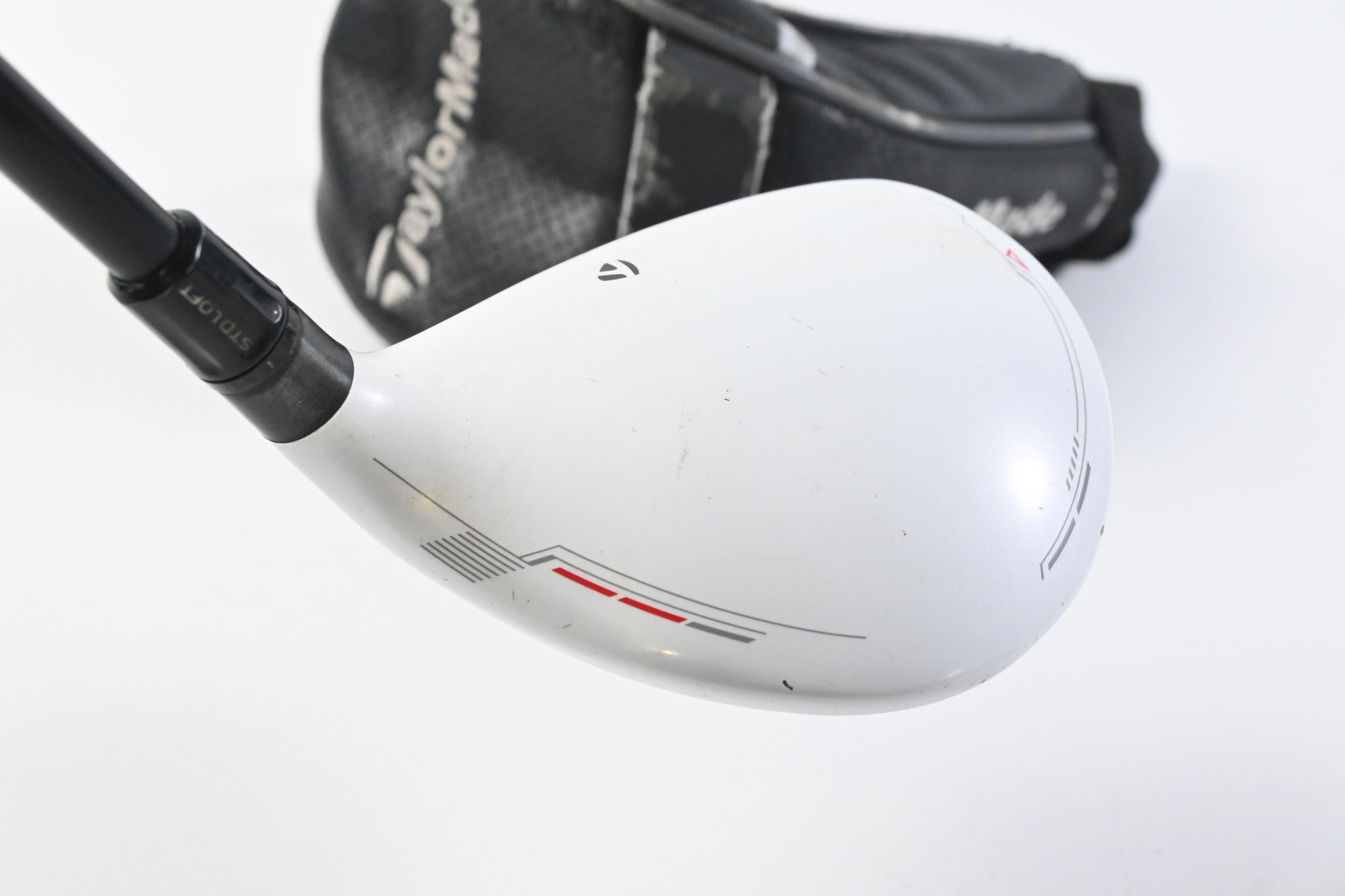 Taylormade R11 #3 Wood / 15.5 Degree / Stiff Flex Fujikura Blur 70 Shaft
