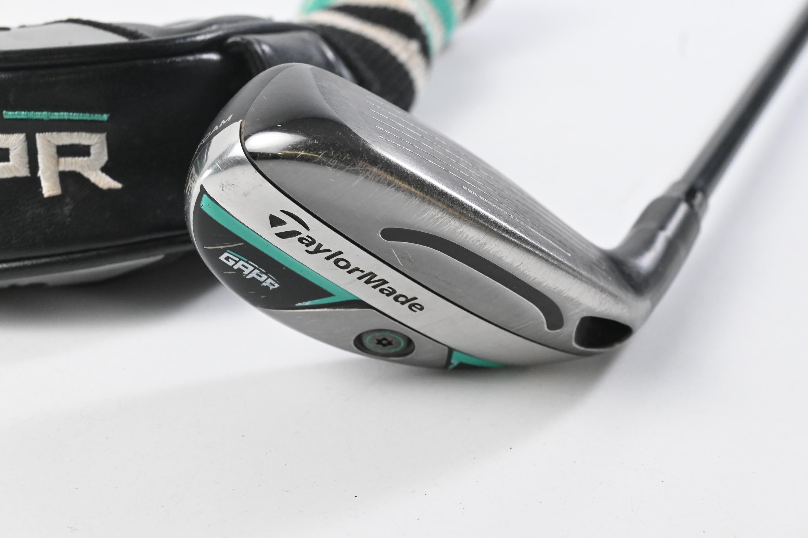 Taylormade GAPR Hi #4 Hybrid / 22 Degree / Regular Flex KBS Hybrid 70 Shaft
