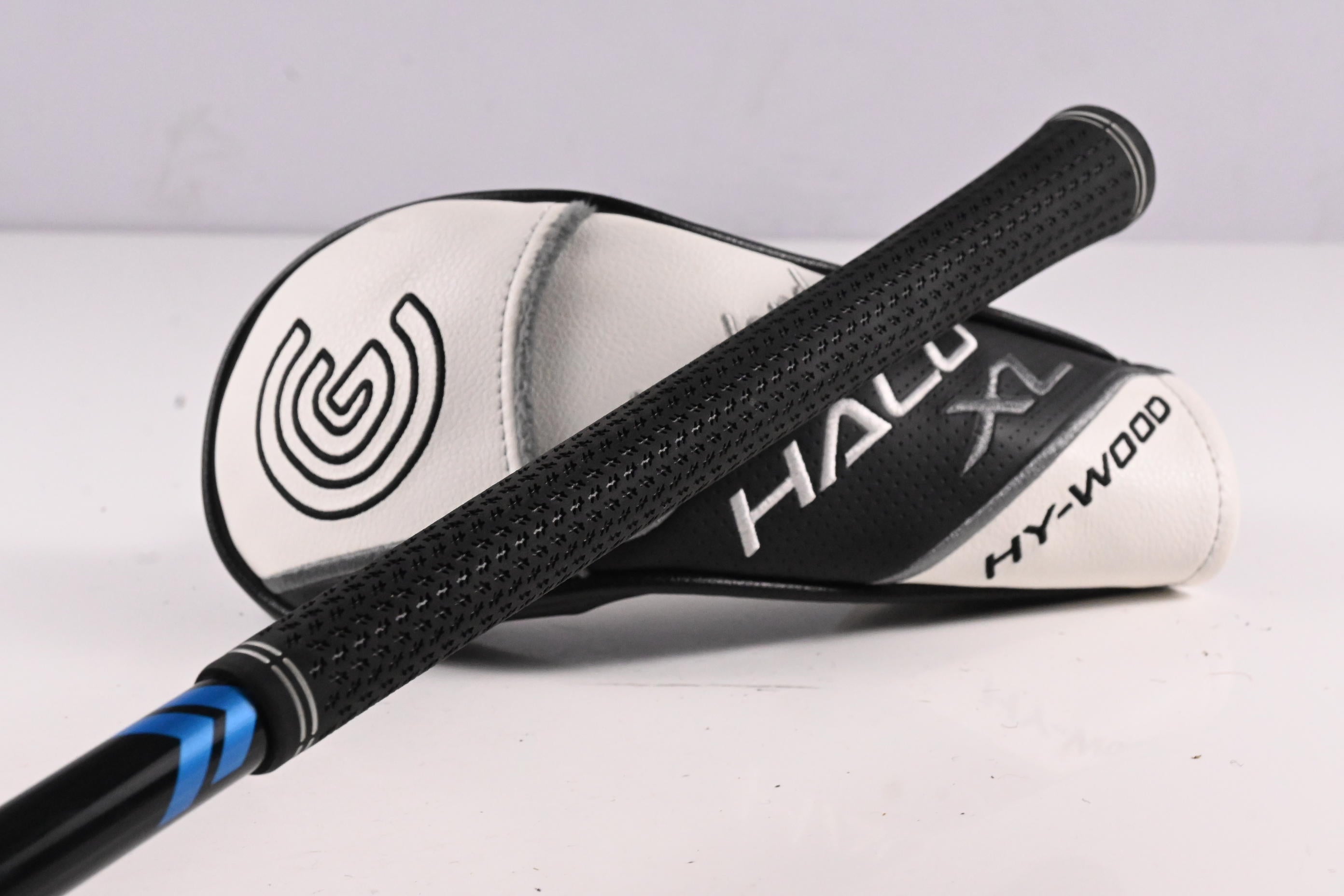 Cleveland Halo XL Hy-Wood #6+ Hybrid / 26 Degree / Senior Flex Aldila Ascent 40