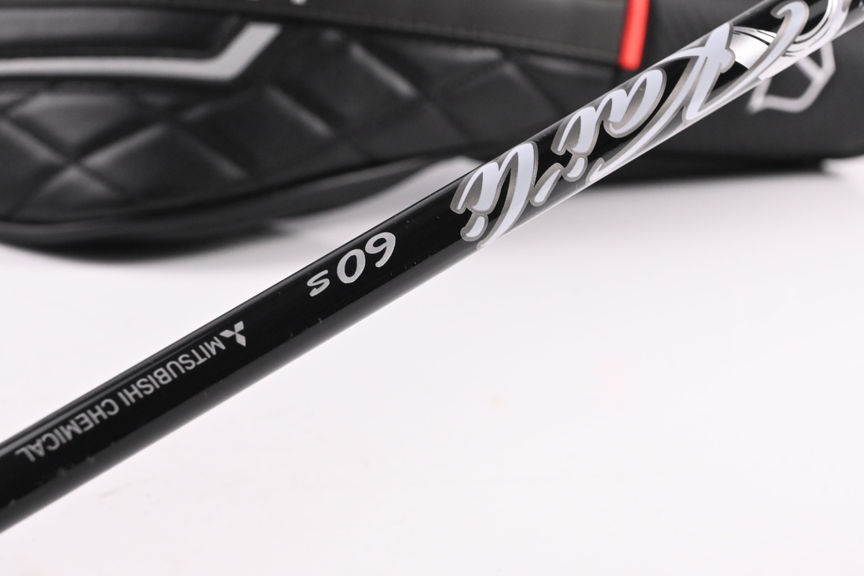 Wilson DYNAPWR LS 2025 Driver / 9 Degree / Stiff Flex Kai'li White 60 Shaft