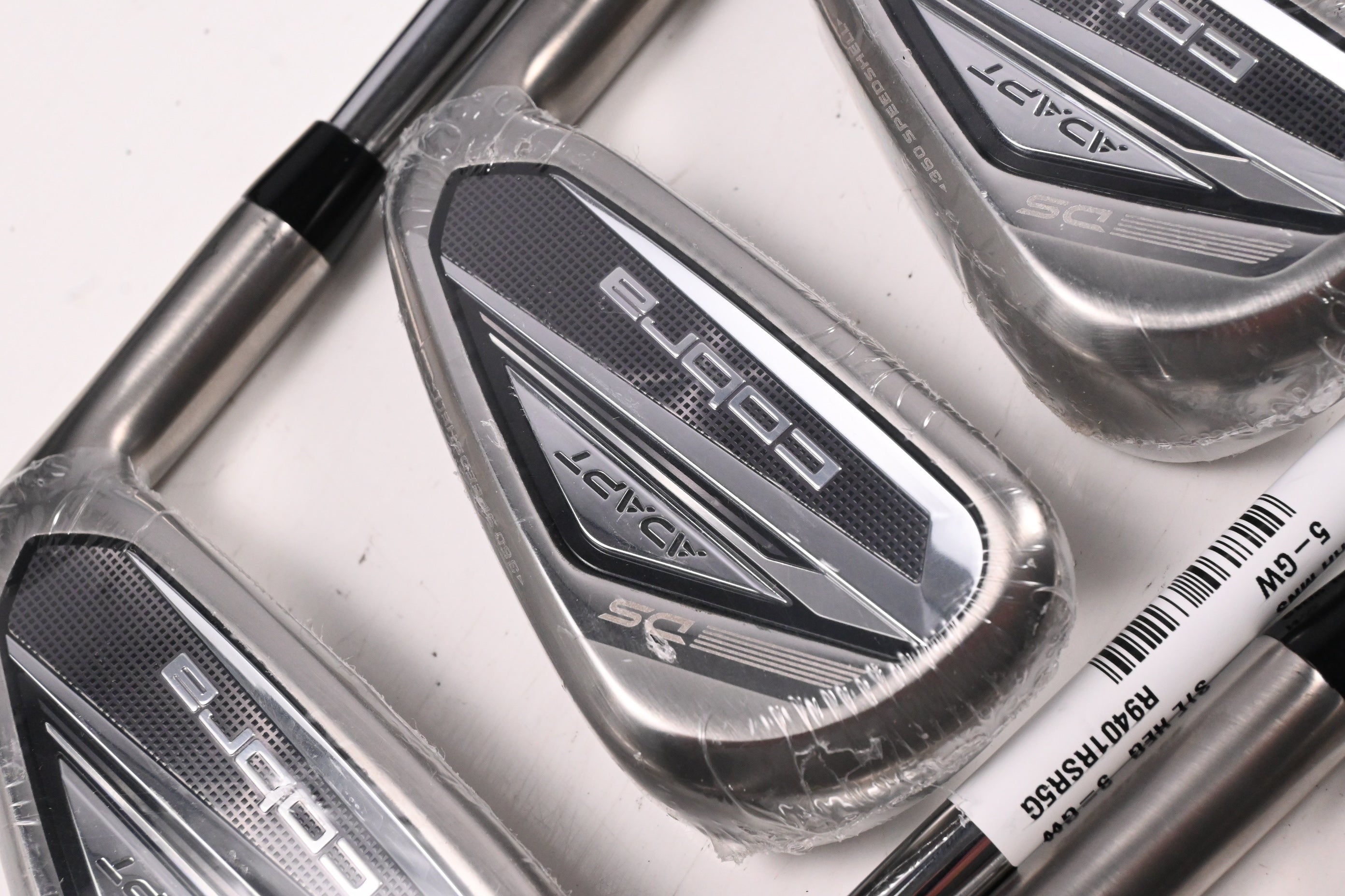 Cobra DS-Adapt Irons / 5-PW+GW / Regular Flex KBS Tour Lite Shafts