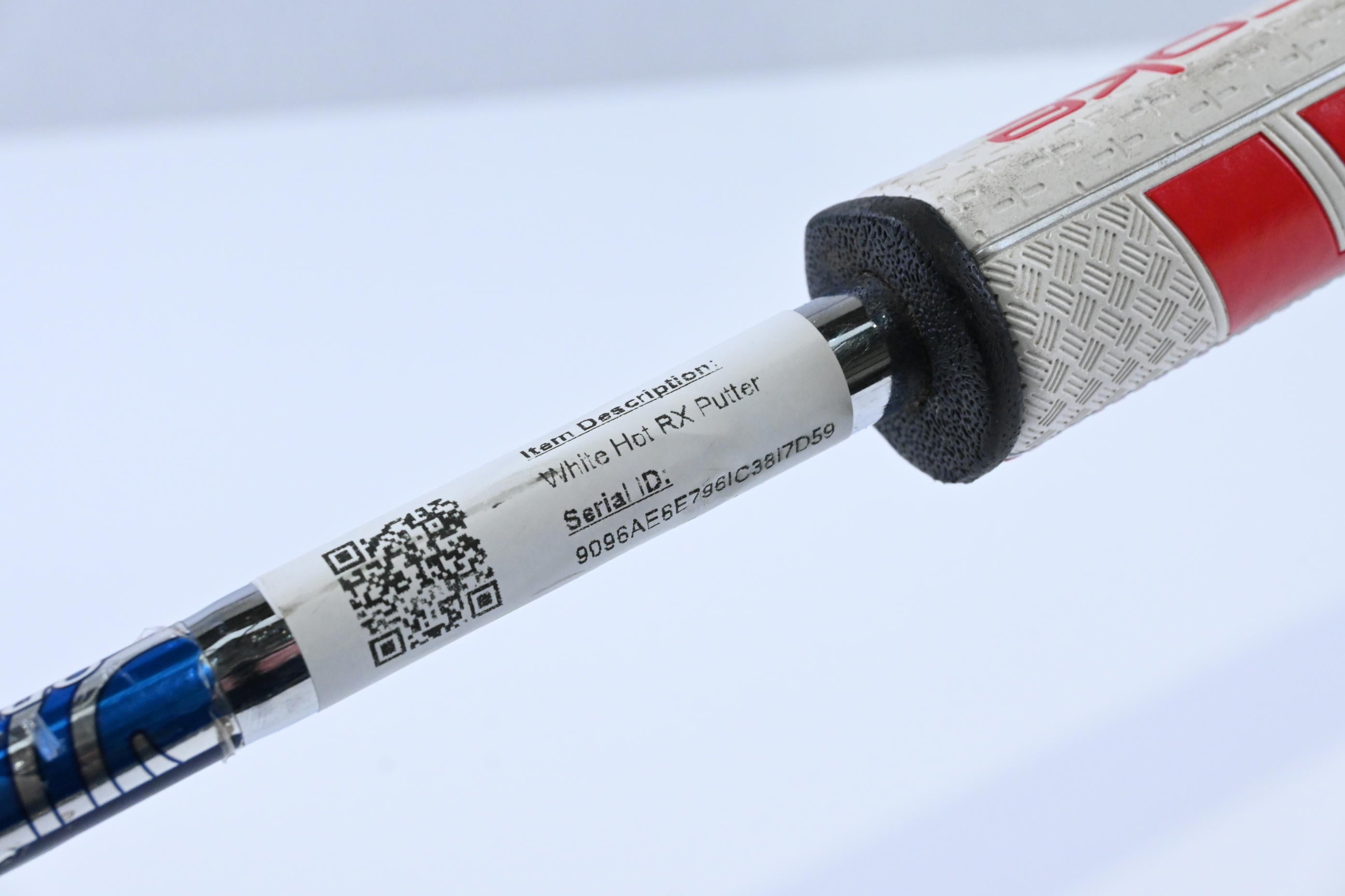 Odyssey White Hot RX V-line Putter / 34.5 Inch