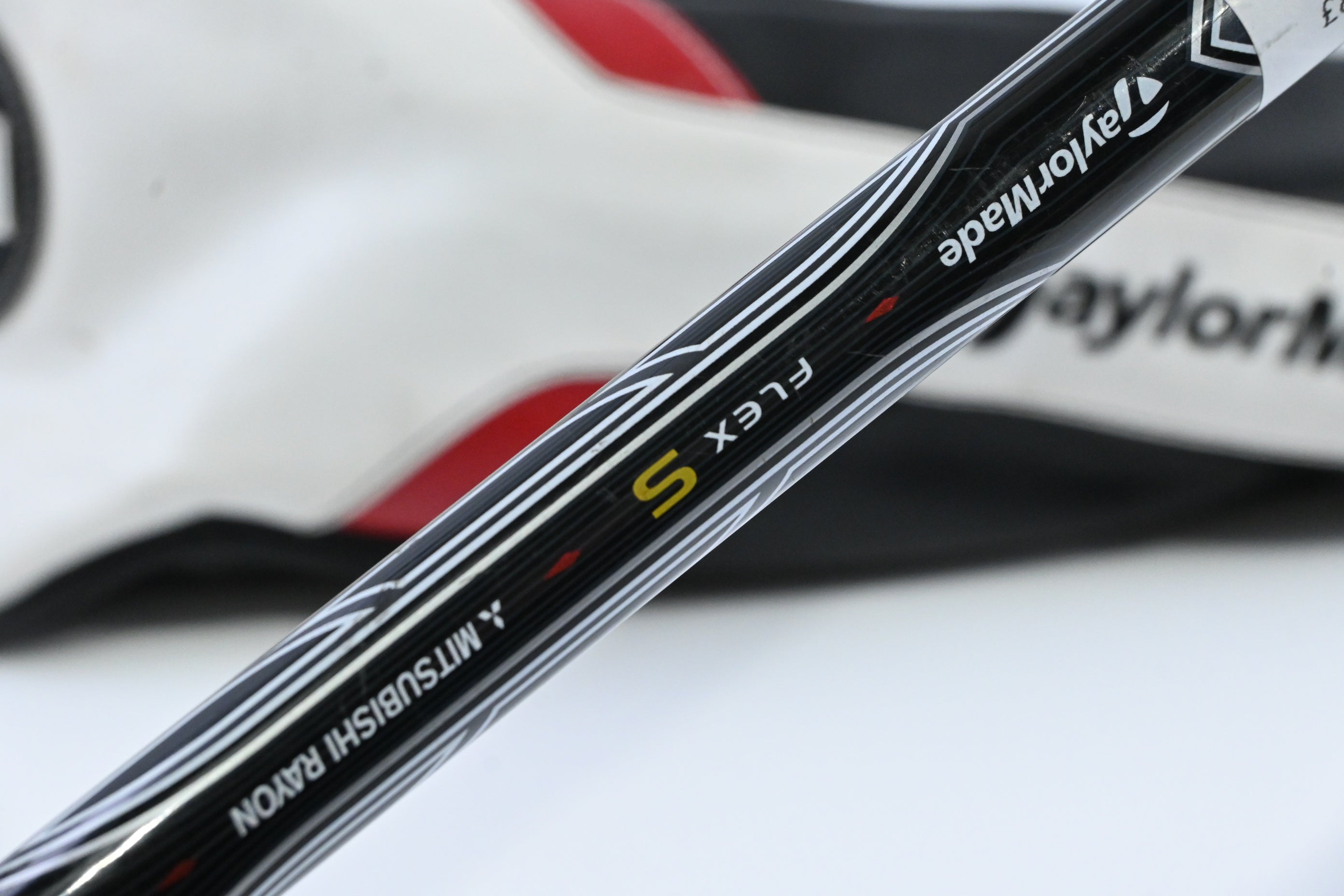 Taylormade R7 CGB Max Driver / 9.5 Degree / Stiff Flex Taylormade Reax 45 Shaft