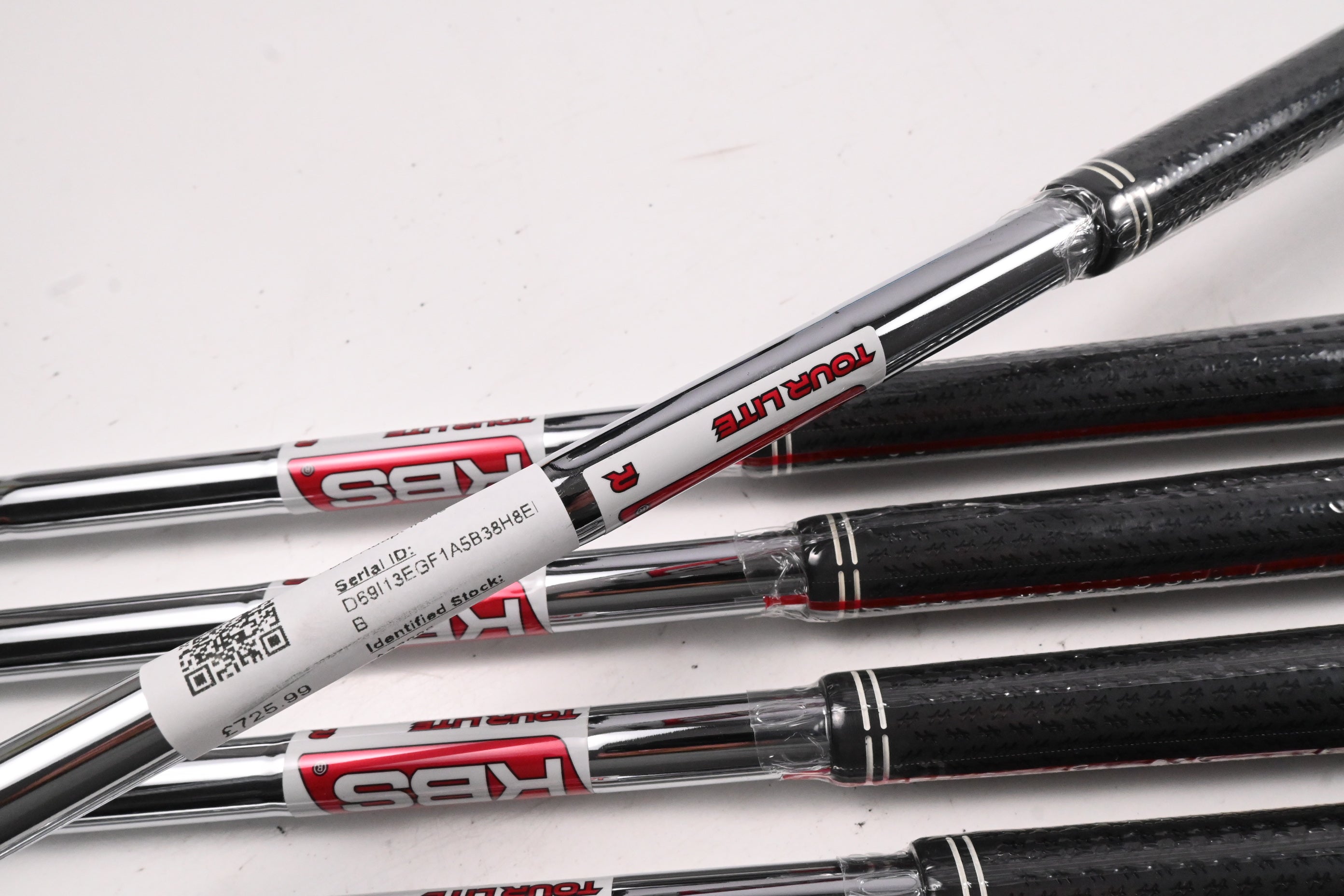 Cobra DS-Adapt Irons / 5-PW+GW / Regular Flex KBS Tour Lite Shafts