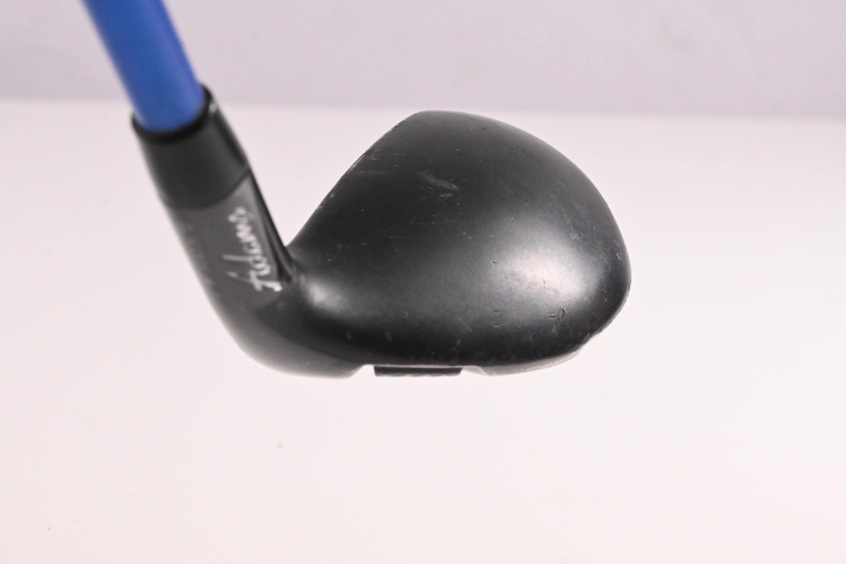 Adams Tight Lies 2.0 #4 Hybrid / 22 Degree / Regular Flex Kuro Kage 65 Shaft