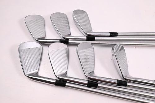 Cobra King CB/MB Combo Irons / 4-PW / X-Flex KBS Tour C-Taper 130 Shafts