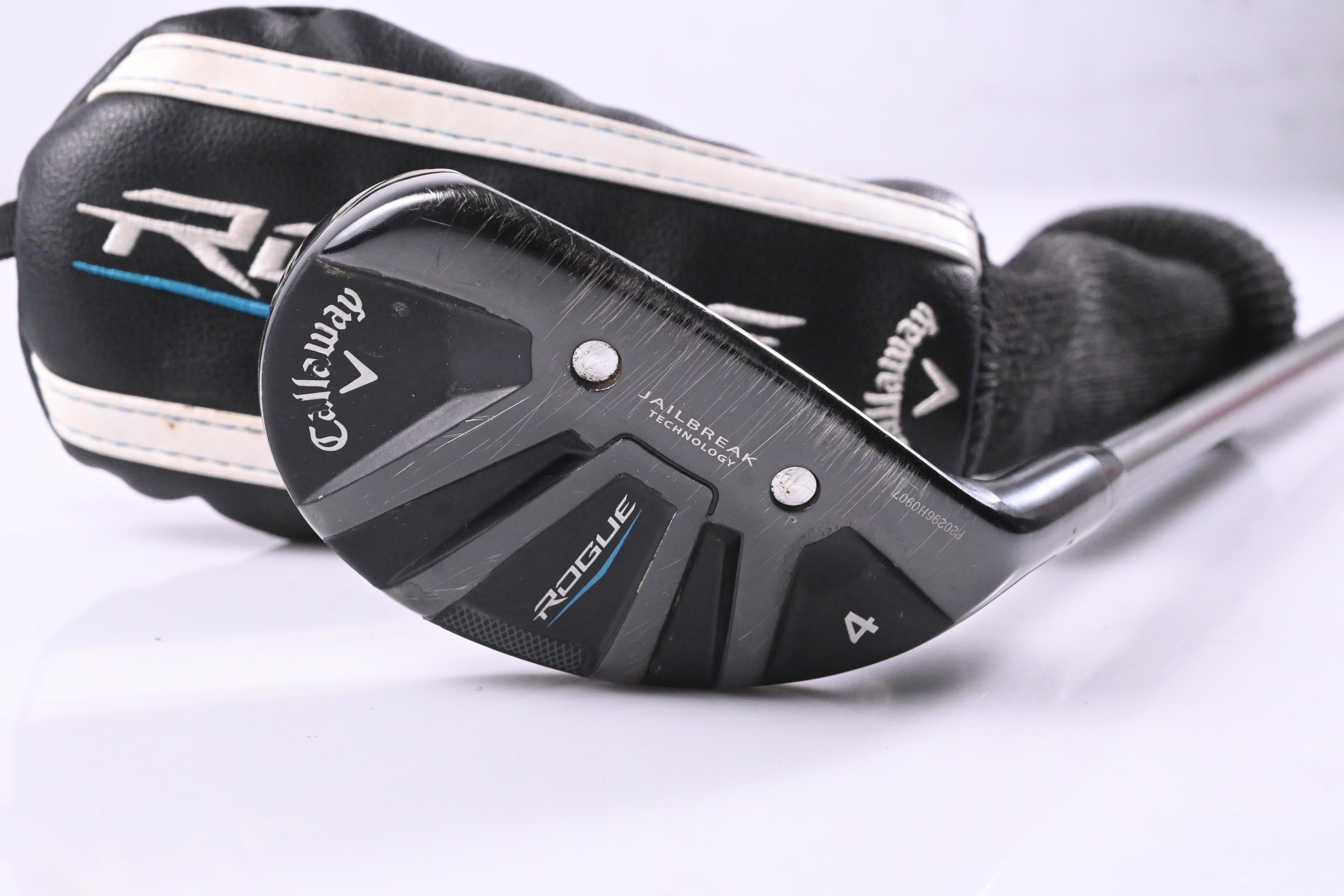 Callaway Rogue #4 Hybrid / 21 Degree / Regular Flex Aldila Synergy 60 Shaft