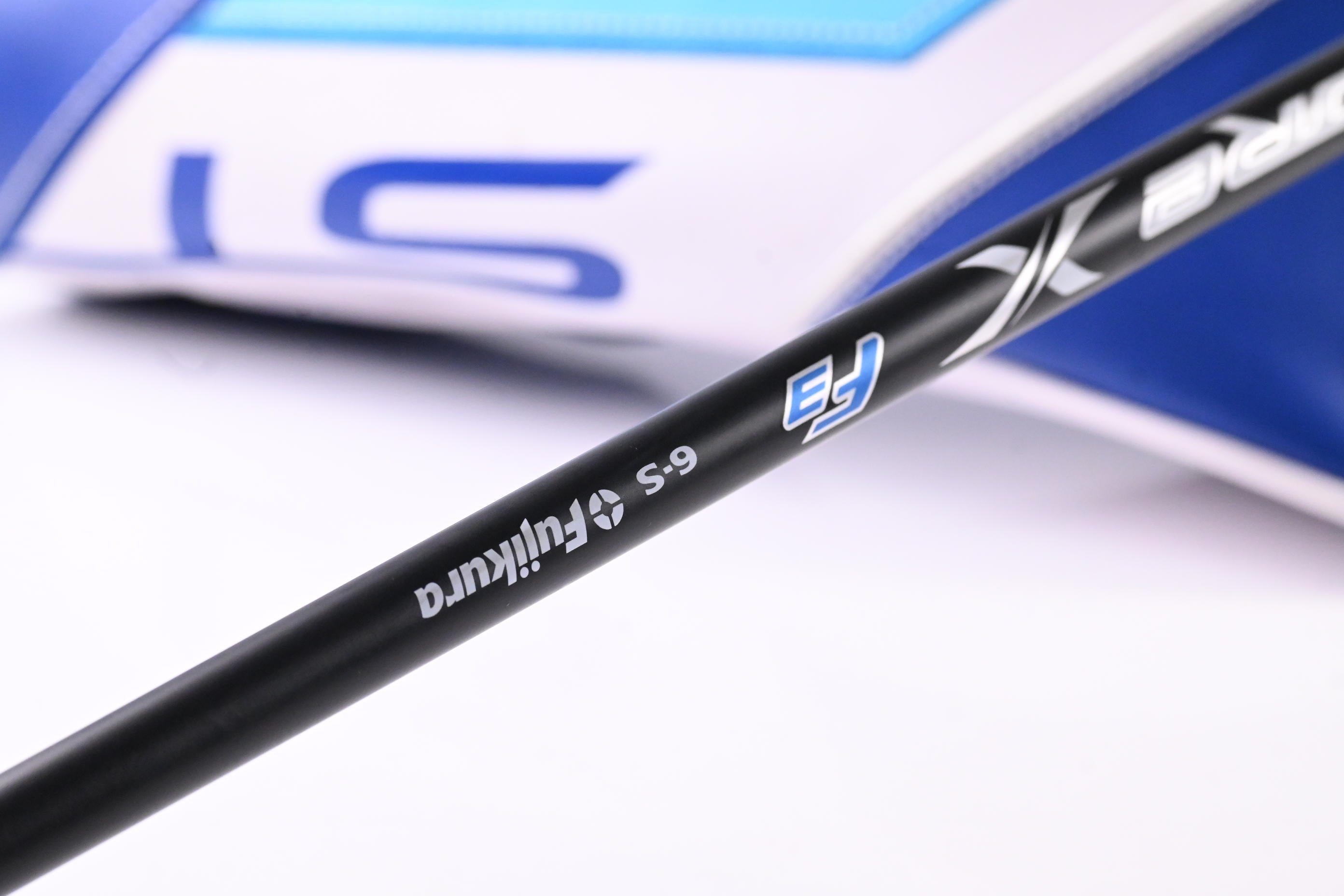 Mizuno ST-Z 230 Driver / 9.5 Degree / Stiff Flex Fujikura Motore X F3 6 Shaft