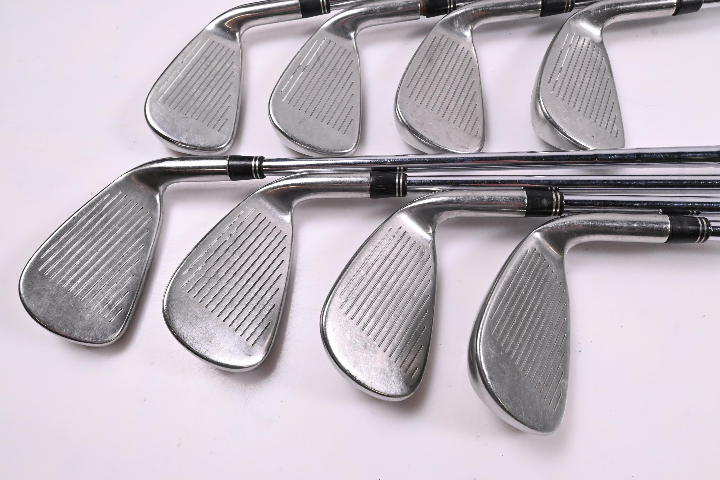 Left Hand Taylormade R7 Irons / 3-PW / Stiff Flex Taylormade 90 Shafts