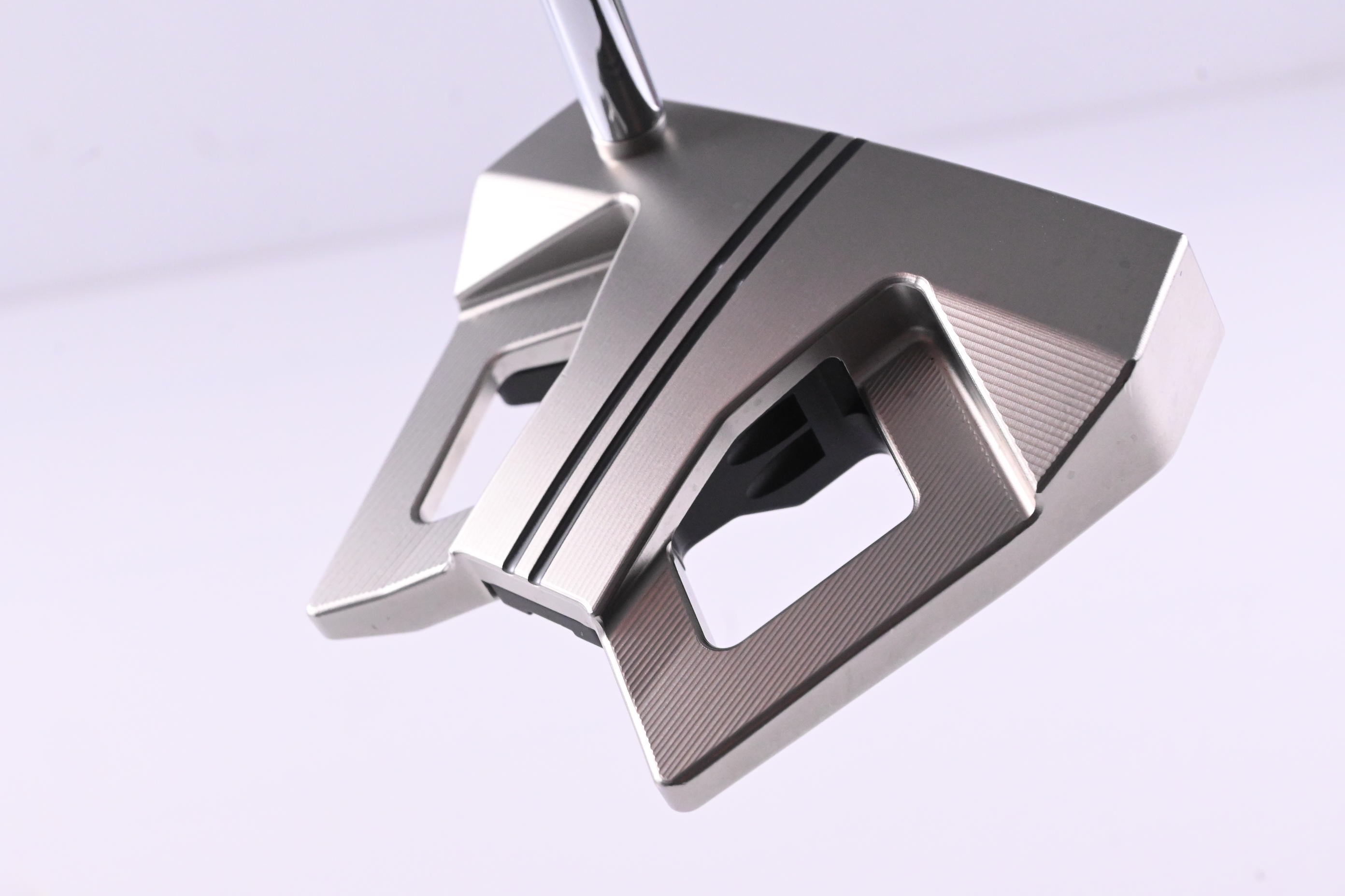 Scotty Cameron 2024 Phantom 9 Putter / 34 Inch