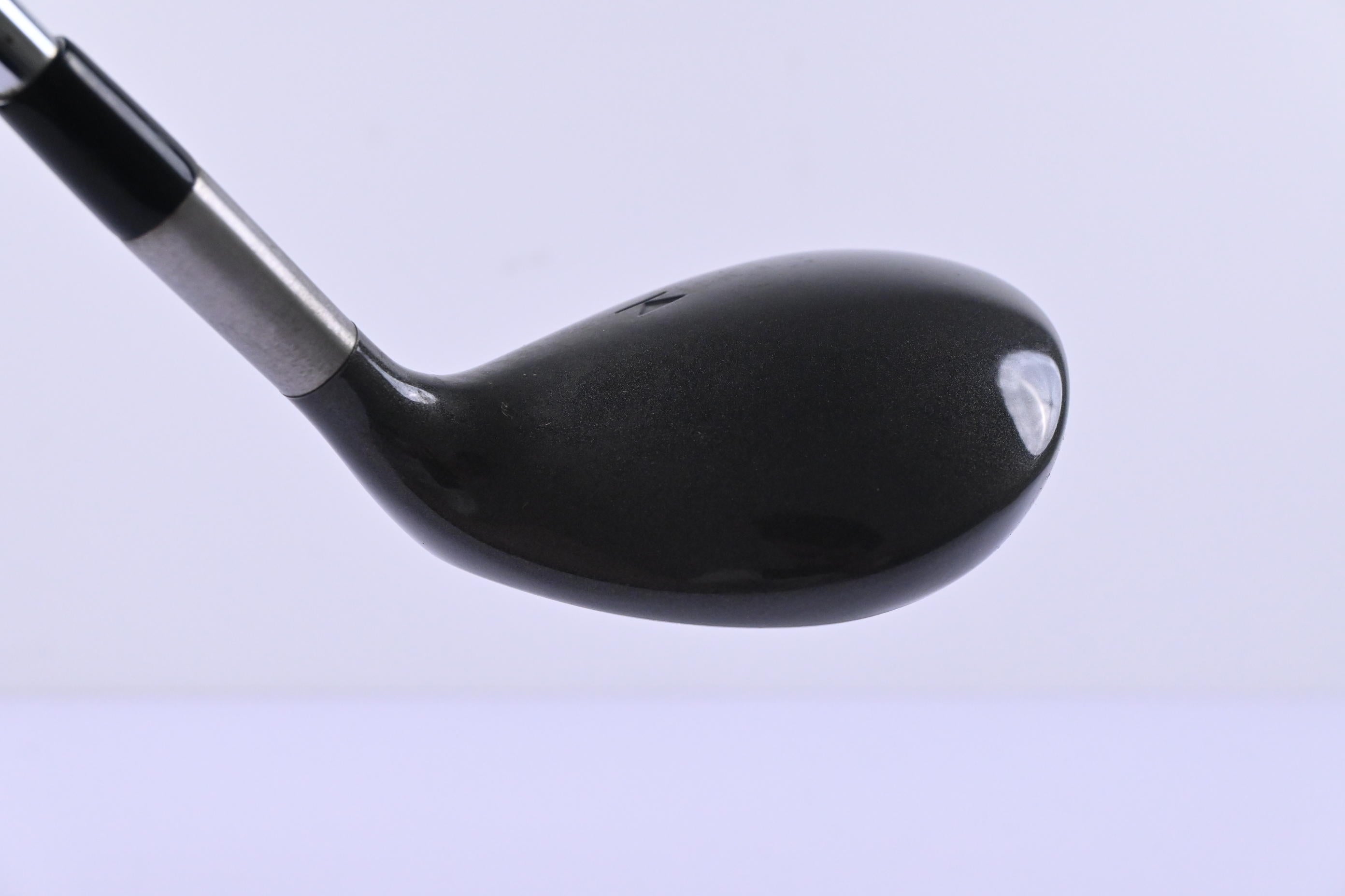 Titleist 975 F #5 Wood / 18.5 Degree / Regular Flex Steel Shaft