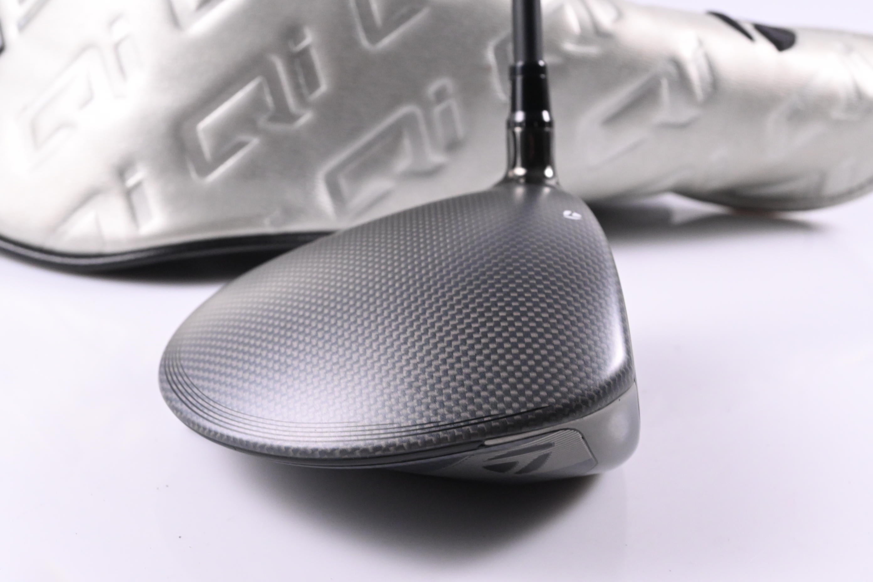Taylormade Qi35 Driver / 9 Degree / Regular Flex Tensei AV Blue 65 Shaft