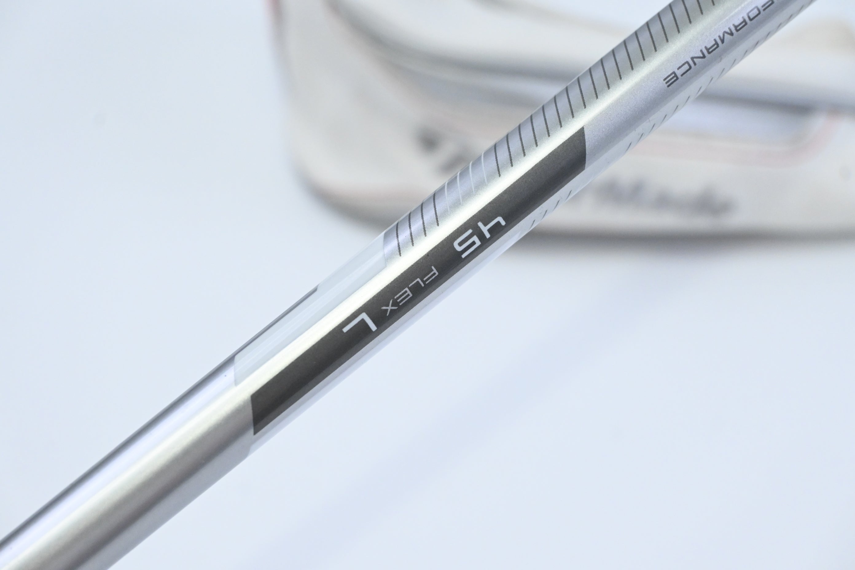 Ladies Taylormade M6 #4 Hybrid / 22 Degree / Ladies Flex Taylormade 45 Shaft