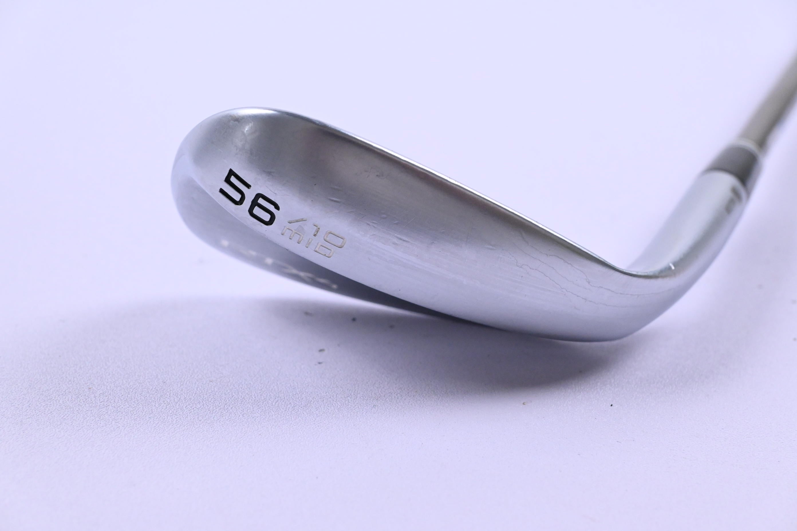 Cleveland RTX-4 Sand Wedge / 56 Degree / Regular Flex UST Recoil 95 Shaft