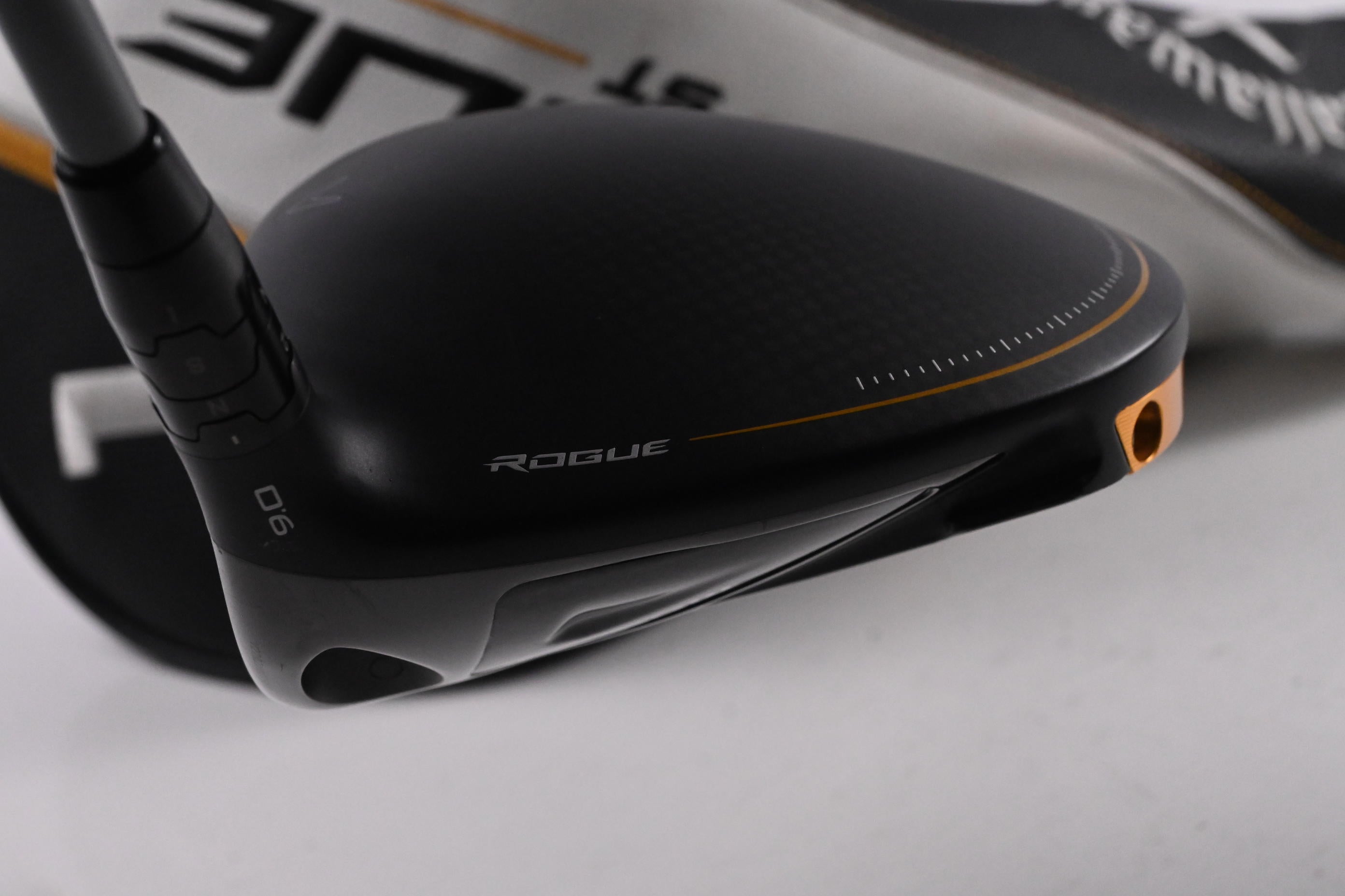 Callaway Rogue ST MAX Driver / 9 Degree / Regular Flex Denali Charcoal 50 Shaft