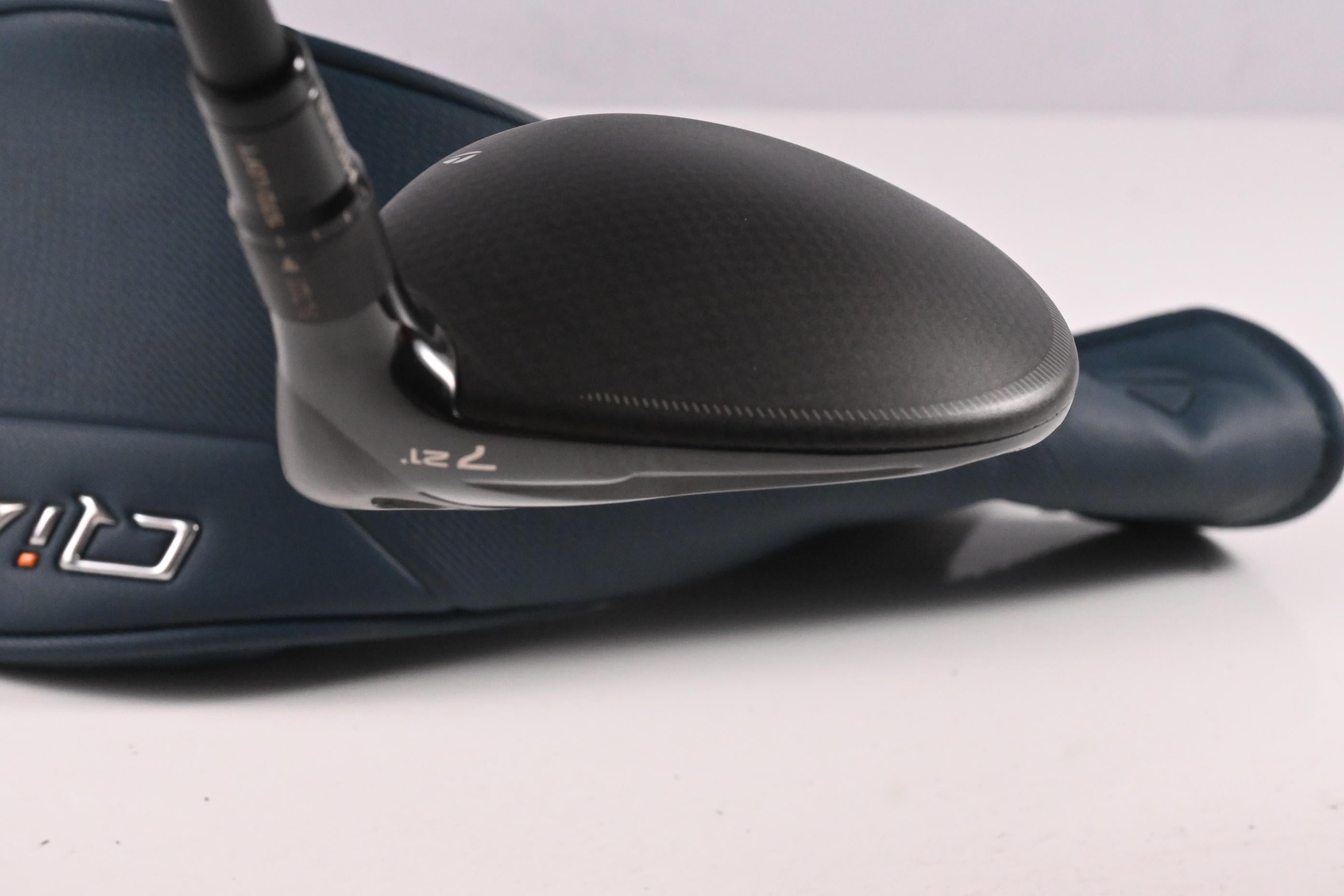 Taylormade Qi4D #7 Wood / 21 Degree / Regular Flex Reax 55 Shaft